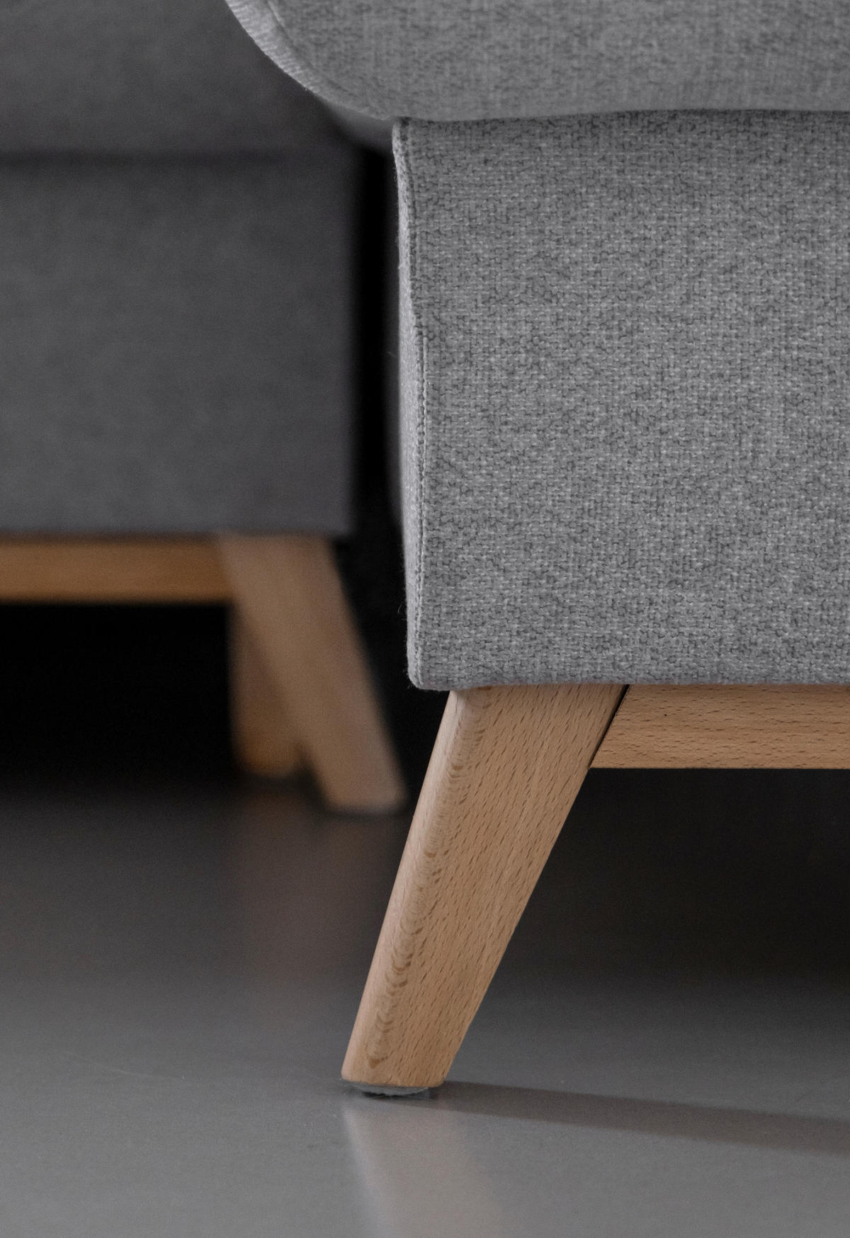 ECKSOFA in Chenille Hellgrau  - Hellgrau/Naturfarben, Holz/Textil (235/157cm) - MID.YOU