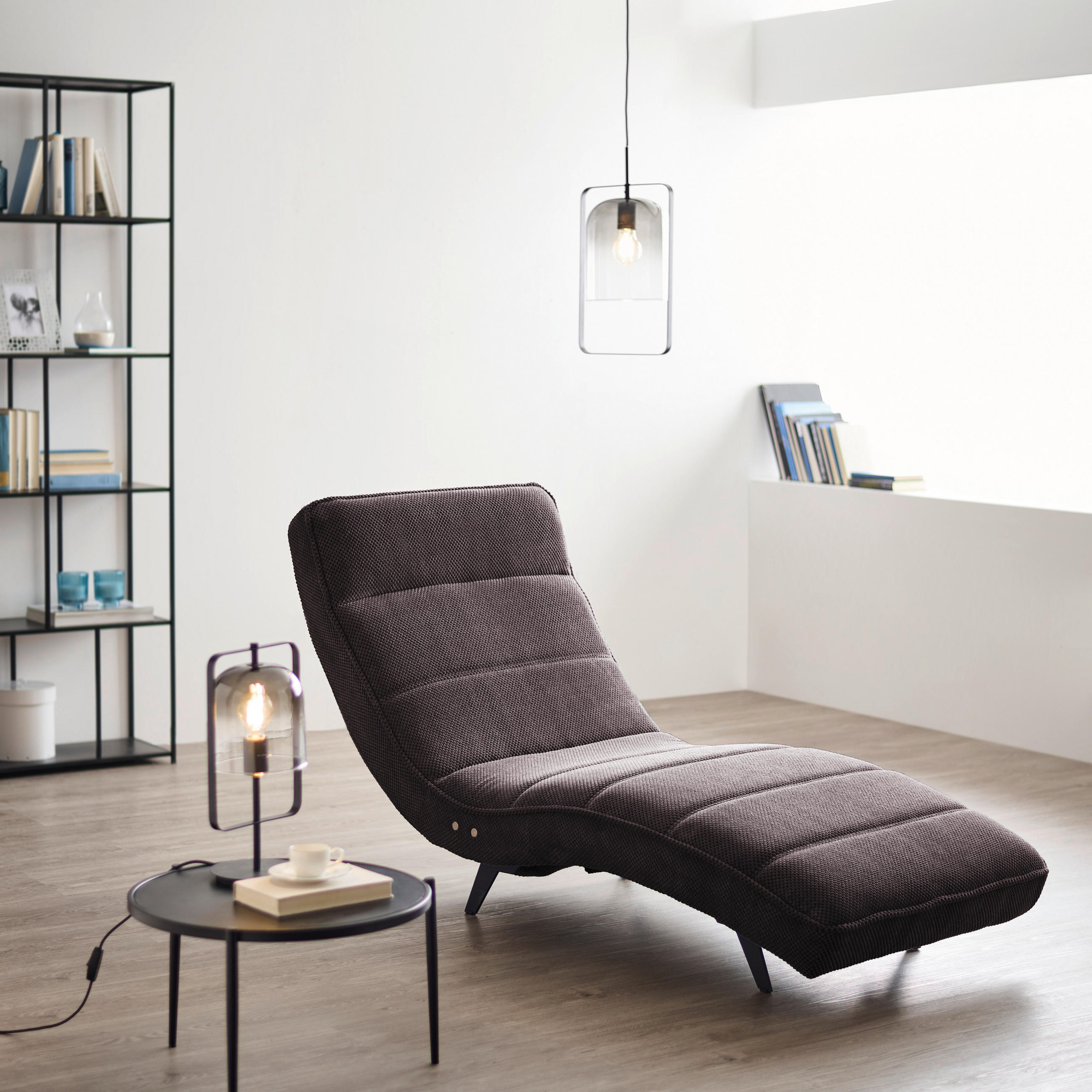 LIGGFÅTÖLJ i vävt tyg taupe  - svart/taupe, Design, metall/textil (75/158-178/58-86cm) - Livetastic