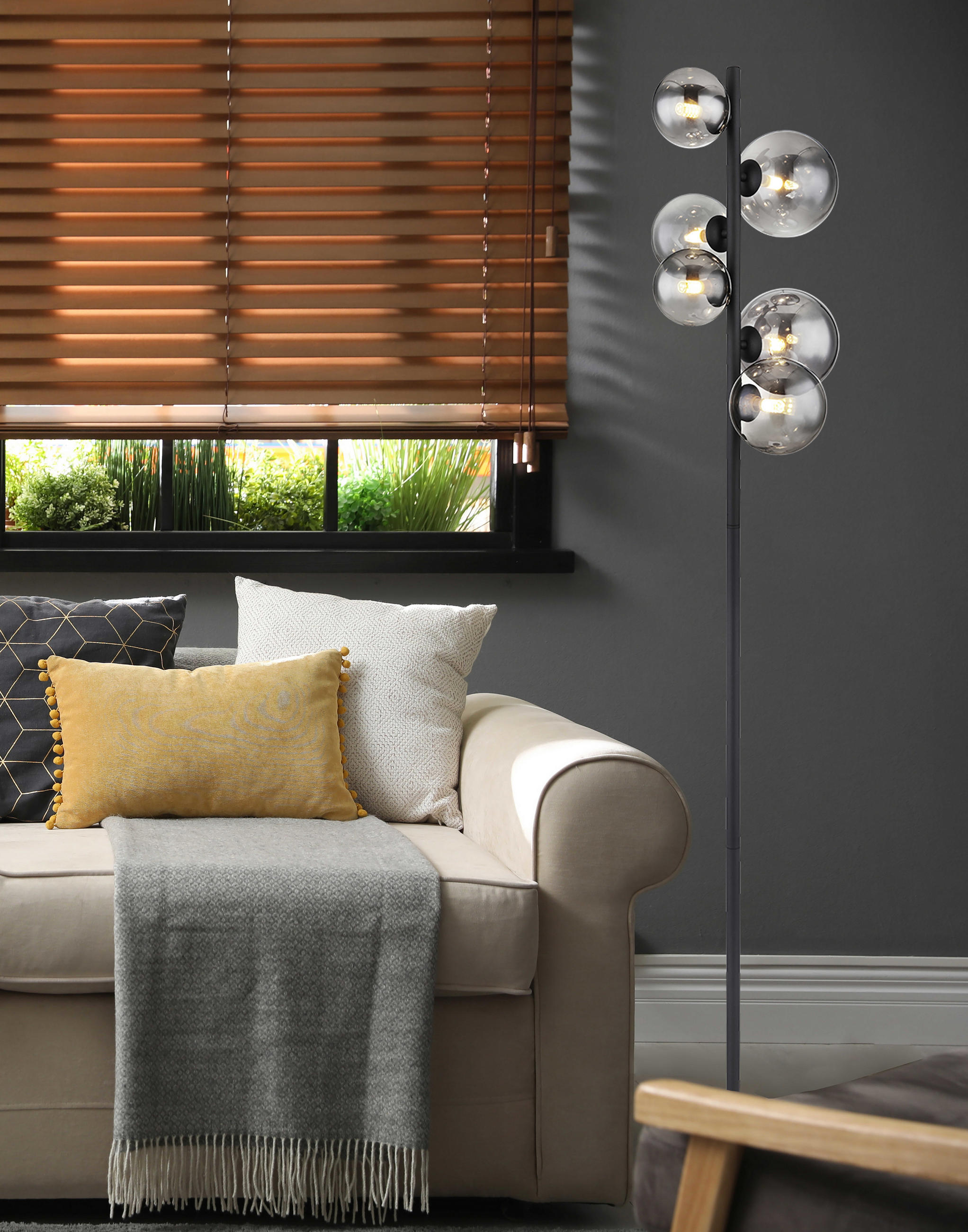 PODNA LED LAMPA - crna, Dizajnerski, staklo/metal (28,5/155cm)