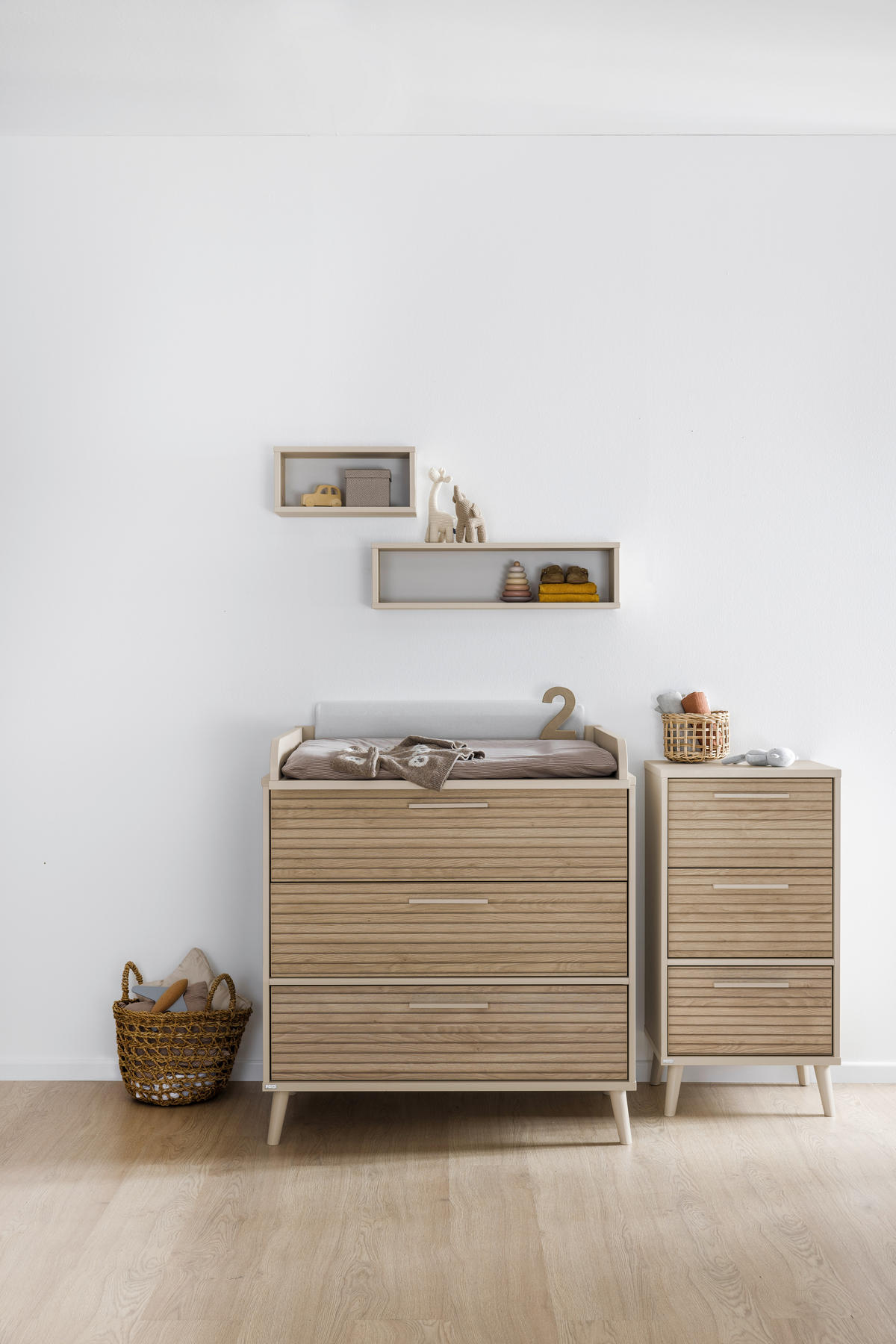 KOMMODE Eefje  in 123,5/93,2/57,1 cm  - Eichefarben/Beige, Basics, Holzwerkstoff (123,5/93,2/57,1cm) - Paidi