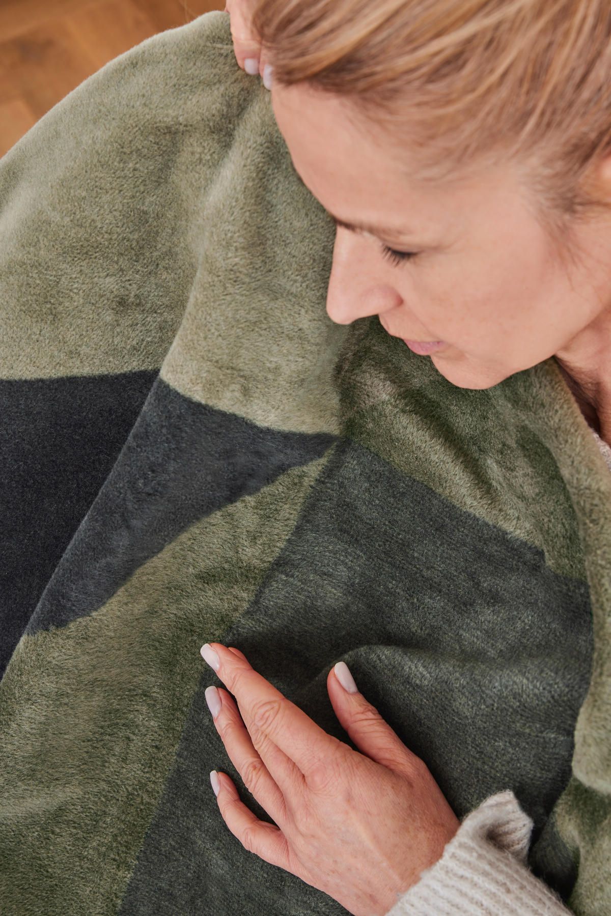 DECKE  - Dunkelgrün/Anthrazit, Basics, Textil (150cm) - Novel