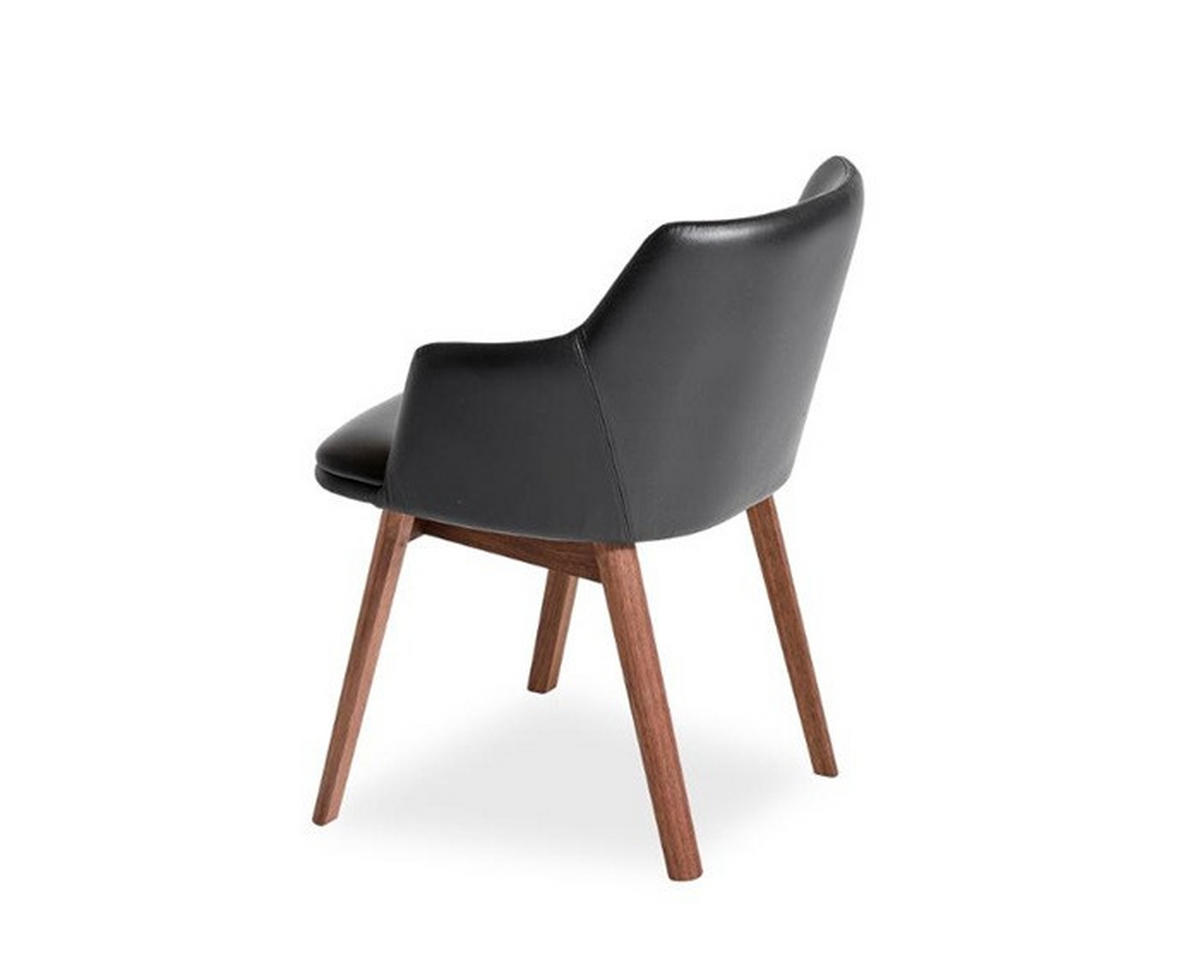 STOL MED ARMSTÖD  läderutbud, tygutbud  äkta läder  svart, valnötsfärgad  - valnötsfärgad/svart, Design, läder/trä (57/78/55cm) - Skovby