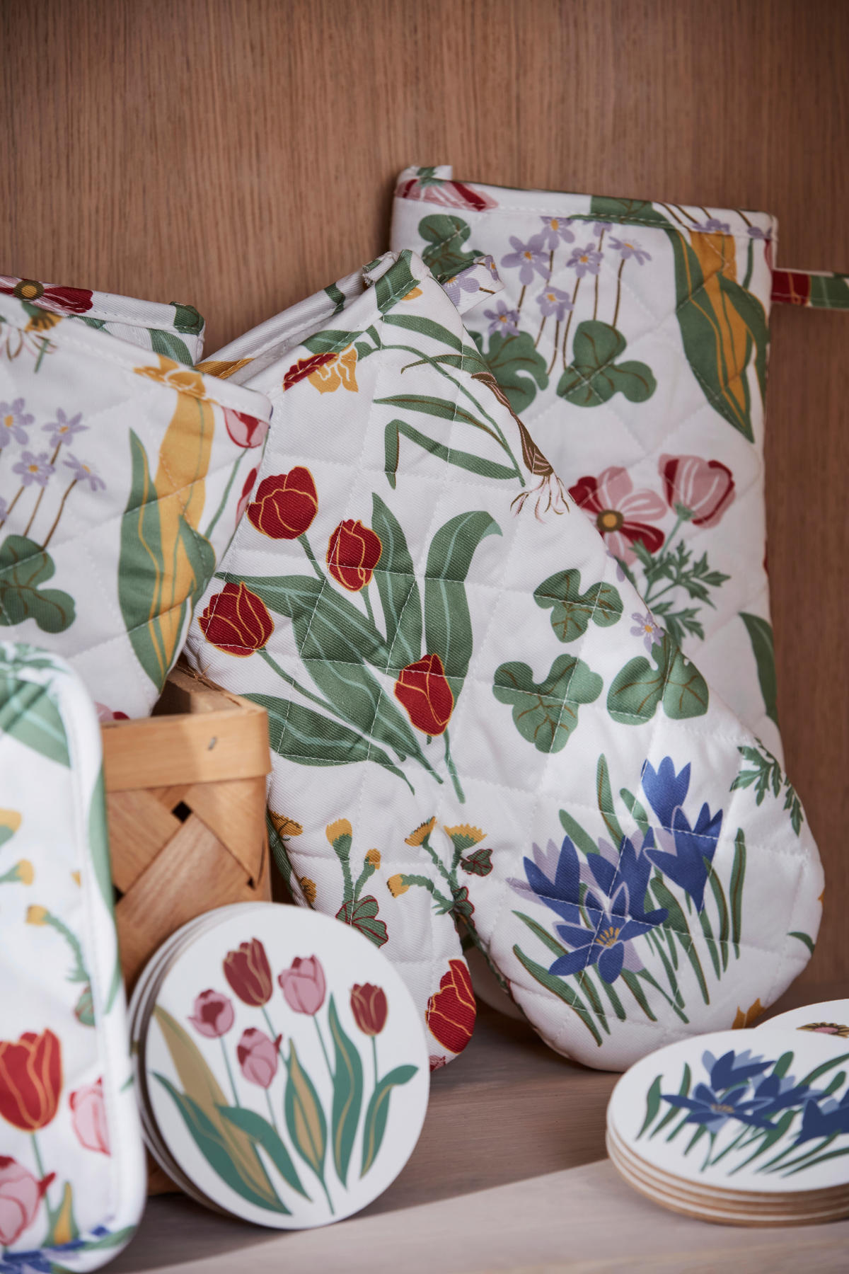 UNDERLÄGG SET 4 delar  - multicolor, Basics, trä (10/10/0.3cm)