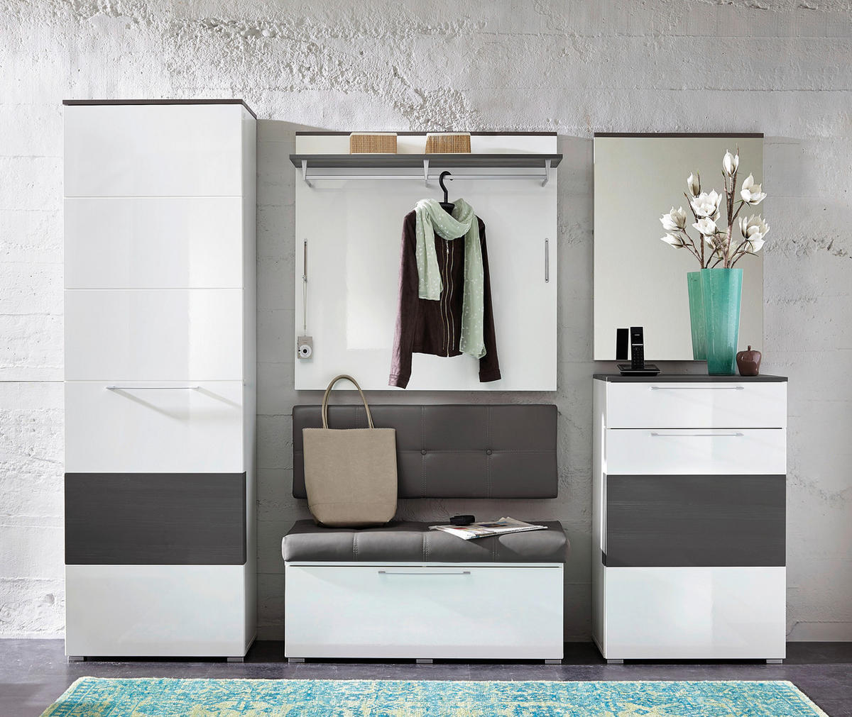 WANDSPIEGEL 65/88/4 cm  - Grau, Design, Glas/Holzwerkstoff (65/88/4cm) - Livetastic