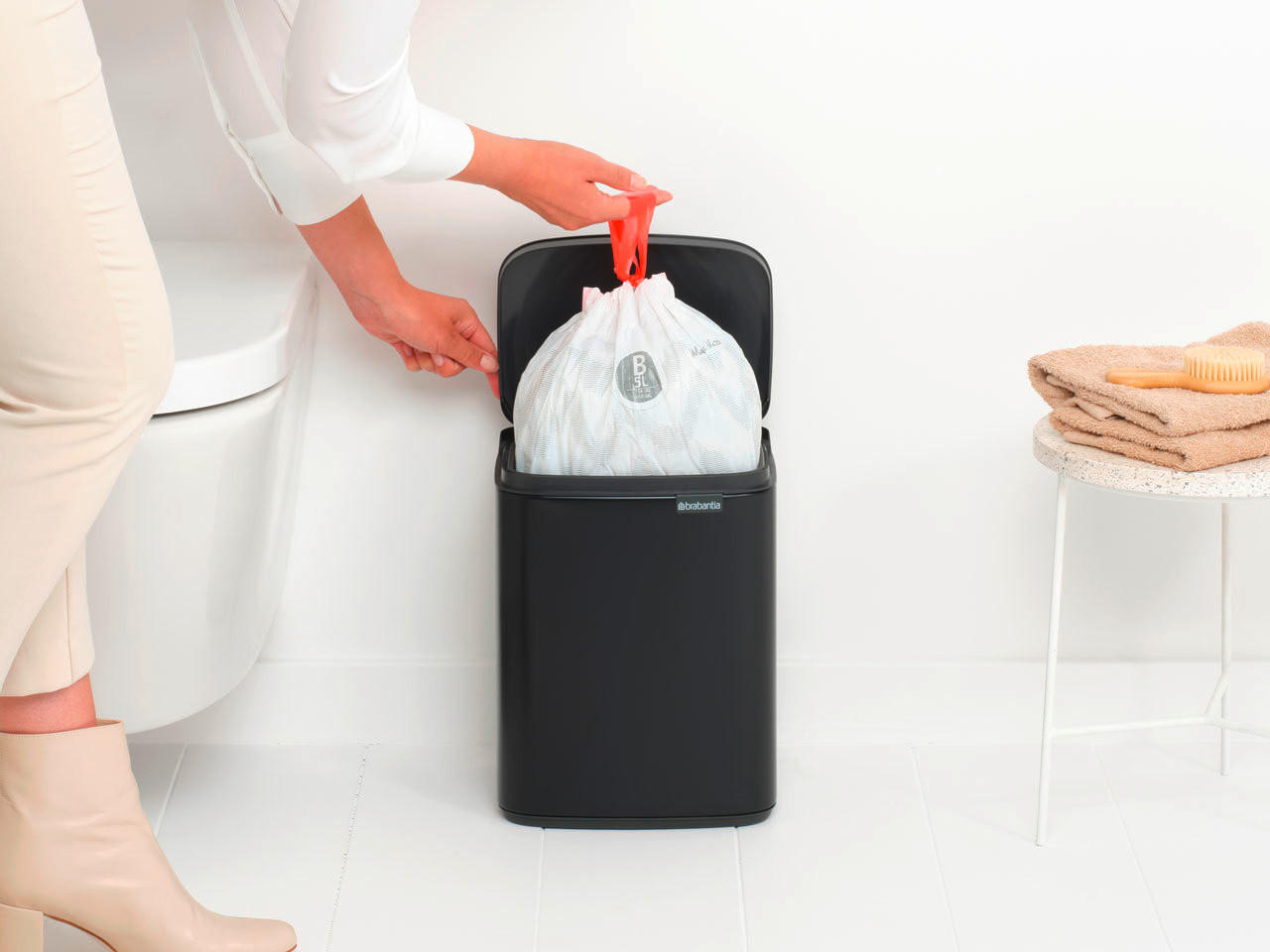 KANTA ZA SMEĆE    - Osnovno, metal (24.2/31.7/20.7cm) - Brabantia
