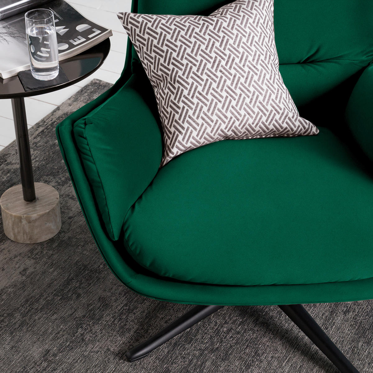 SESSEL in Samt Dunkelgrün  - Dunkelgrün/Schwarz, Design, Textil/Metall (83/94/97cm) - home24