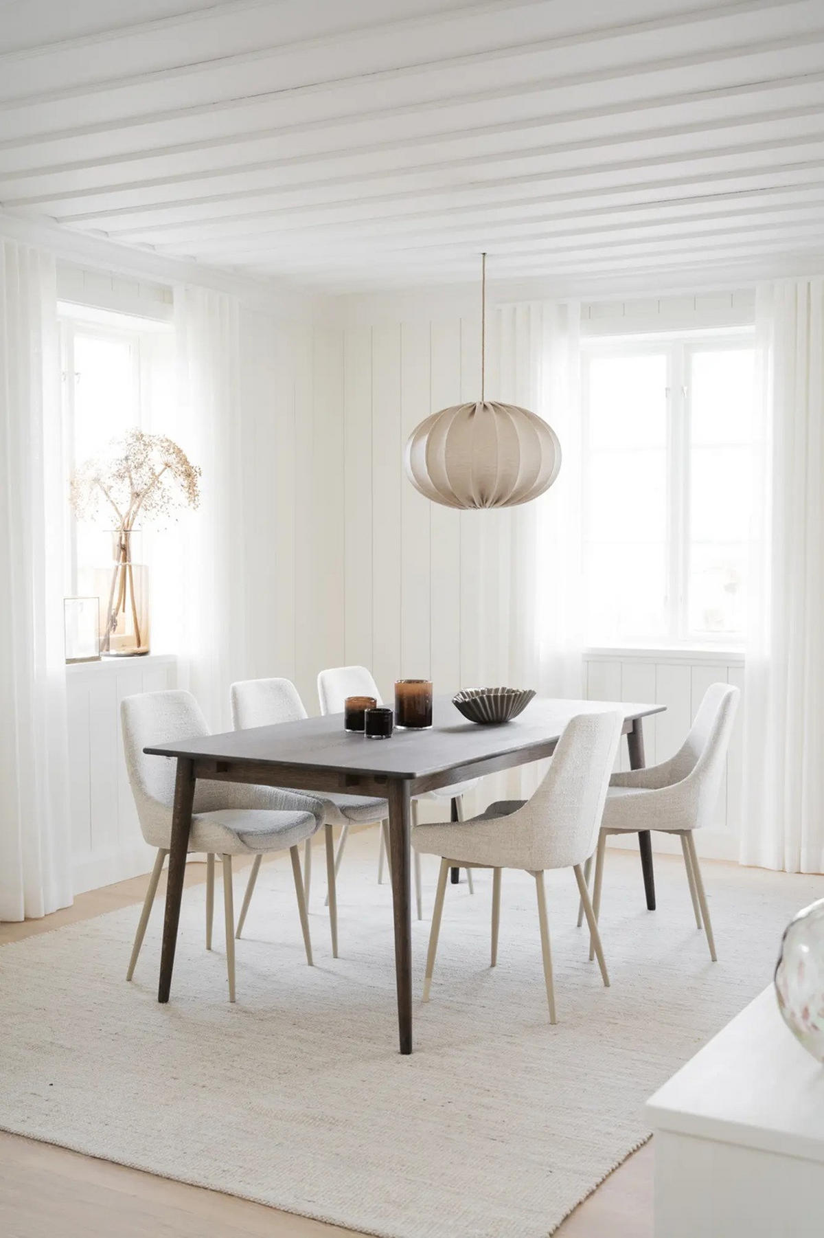 MATBORD mörkbrun rektangulär  utdragbar, finns i olika storlekar, finns i olika trädekorer  - mörkbrun, Design, trä (180/90/74cm) - Rowico