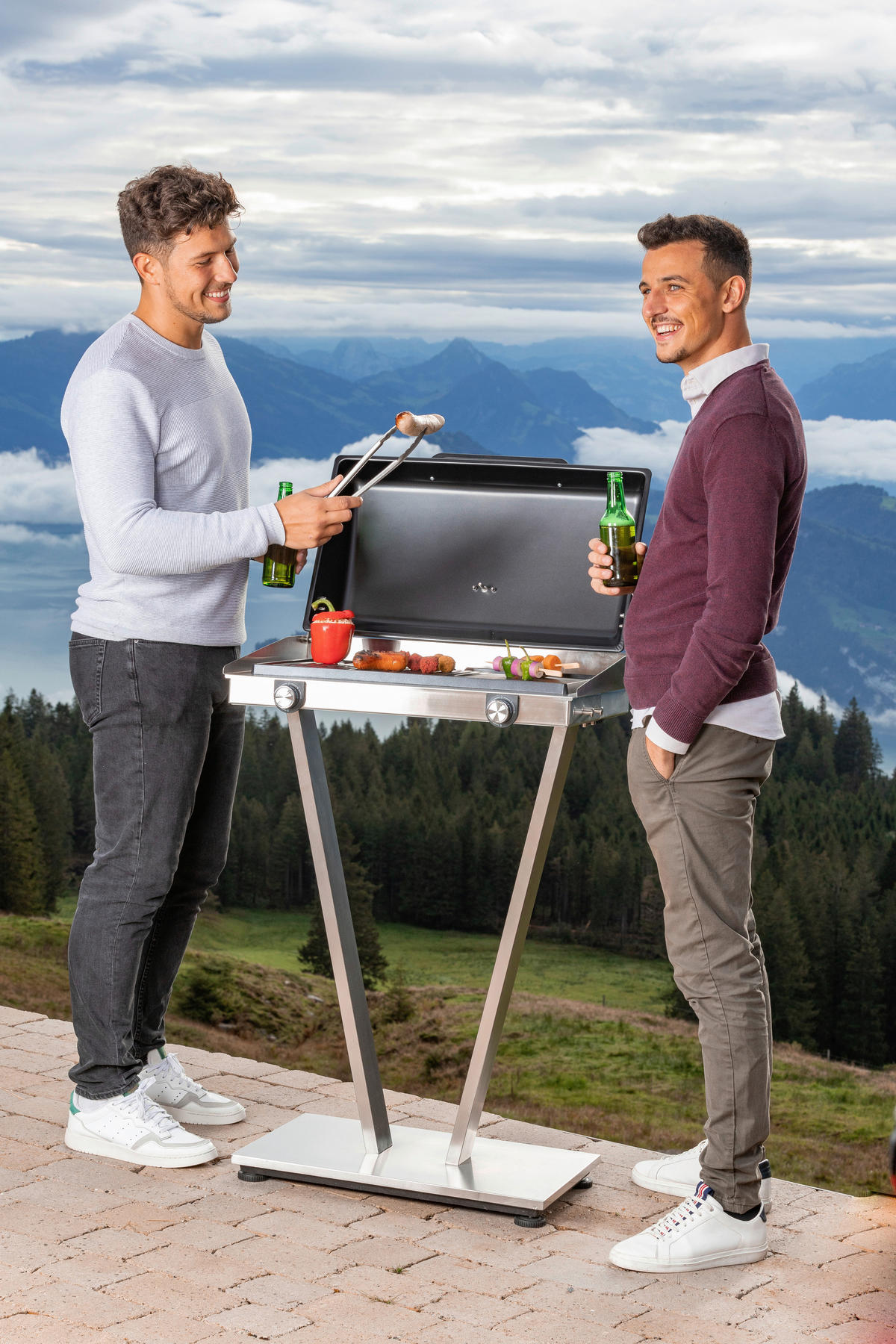 ELEKTROGRILL - Silberfarben, Design, Metall (68/103/45cm) - Nouvel