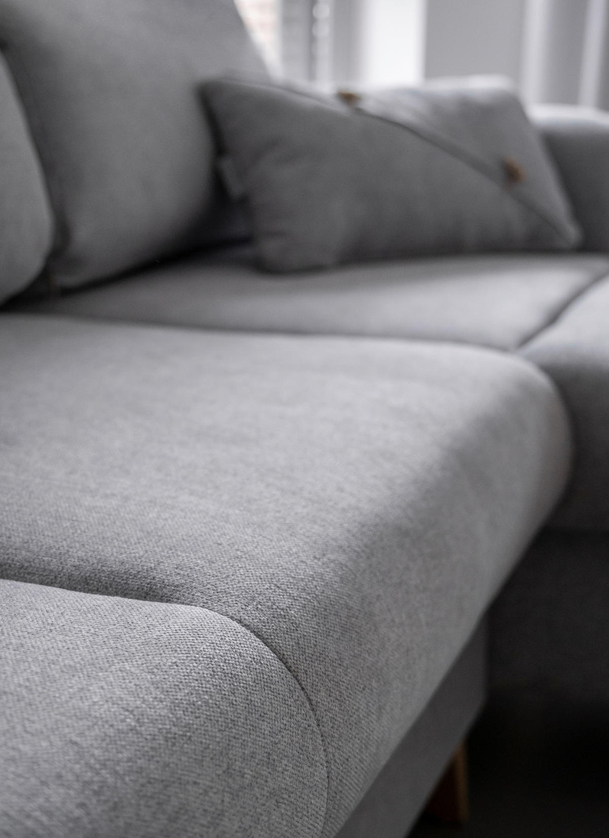 ECKSOFA in Chenille Hellgrau  - Hellgrau/Naturfarben, Holz/Textil (235/157cm) - MID.YOU