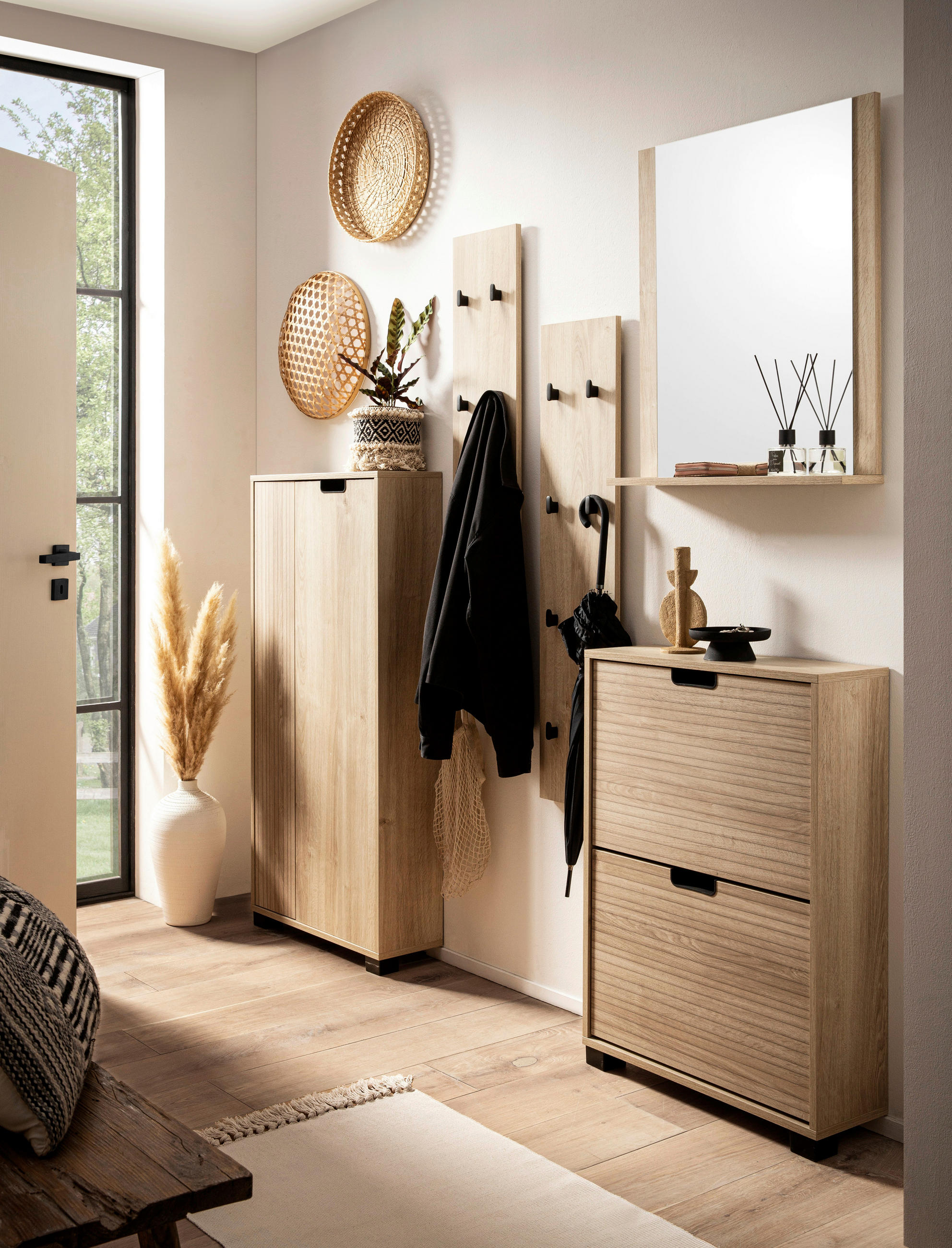 Thumbnail - Mid.you Garderobenpaneel, Eiche Artisan, Holzwerkstoff, 24.5x109x2.6 cm, Aufhängemöglichkeit, Garderobe, Garderobenpanee...