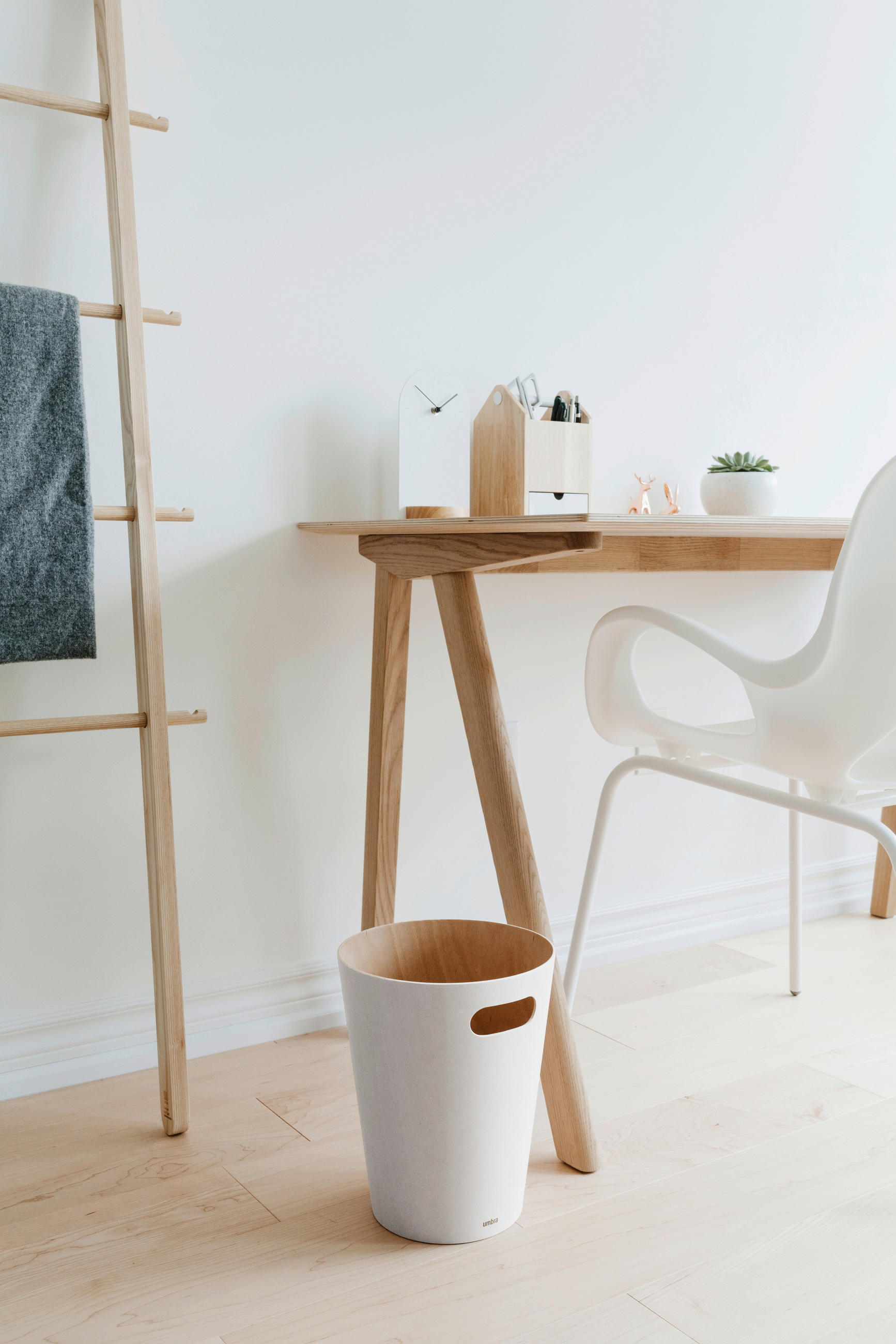 PAPIERKORB 7,5 l  Holz  - Naturfarben/Weiß, Design, Holz (23/28/23cm) - Umbra