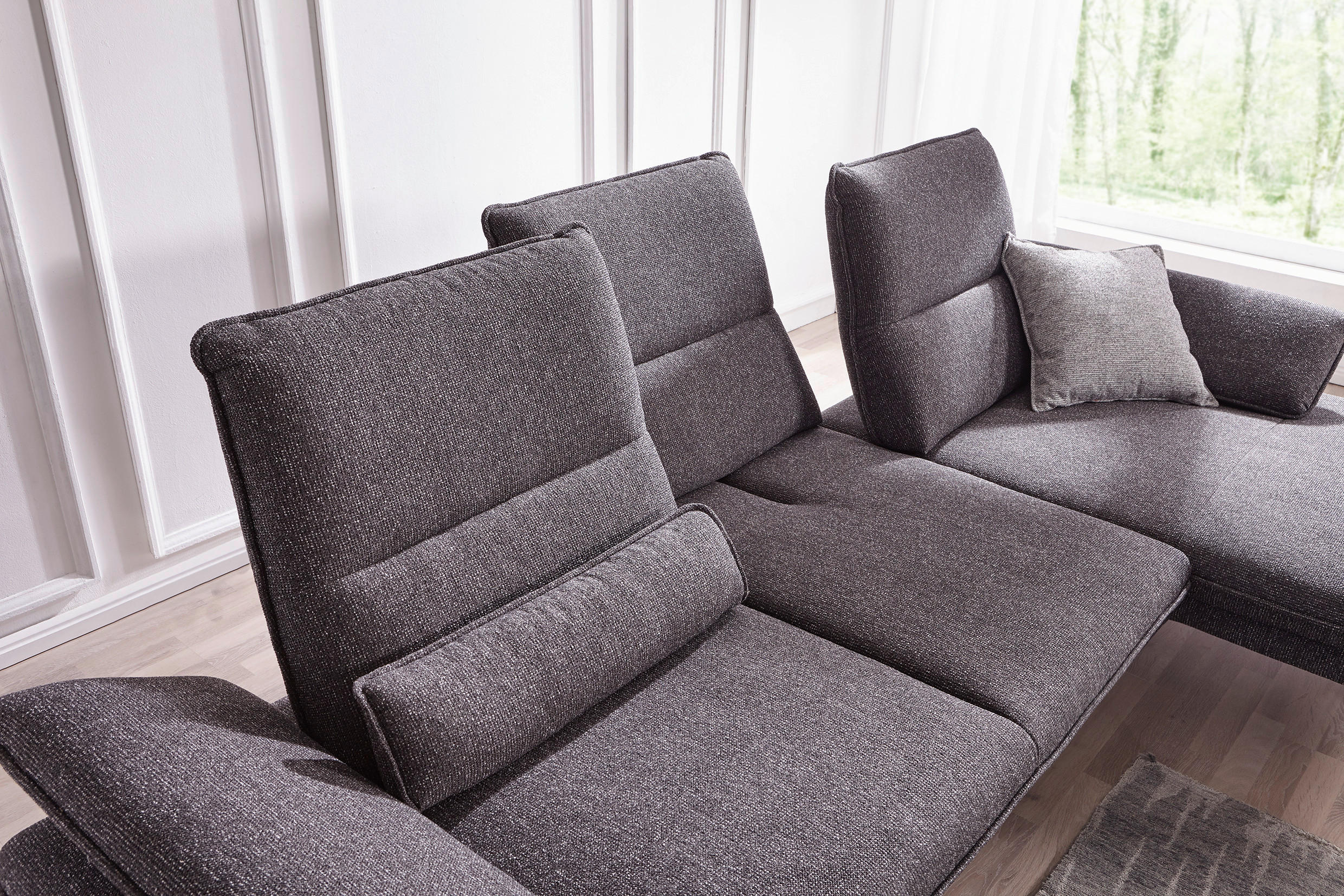 CANAPÉ D'ANGLE in tissu tissé anthracite  - couleur chromée/anthracite, Design, textile (291/164cm) - Chilliano