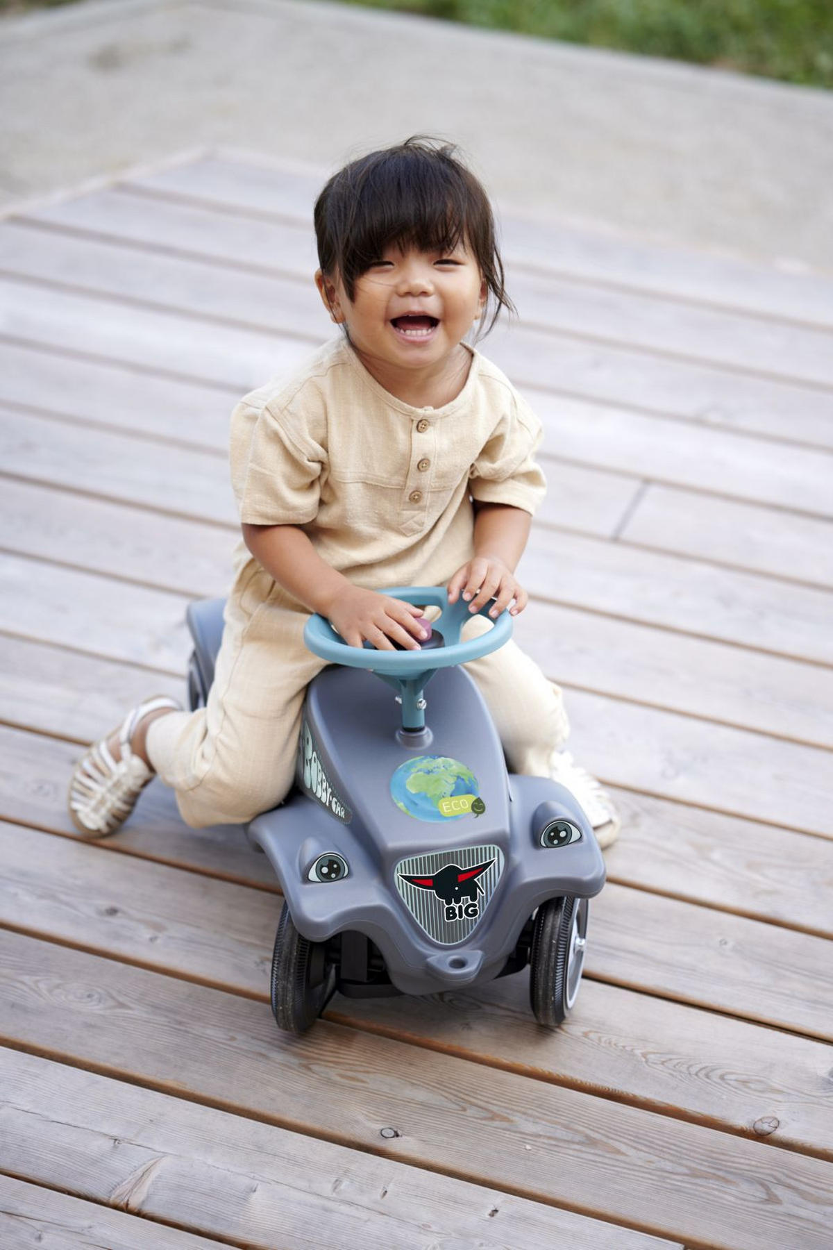 RUTSCHFAHRZEUG   - Anthrazit, Basics, Kunststoff (27/59/31cm) - Simba