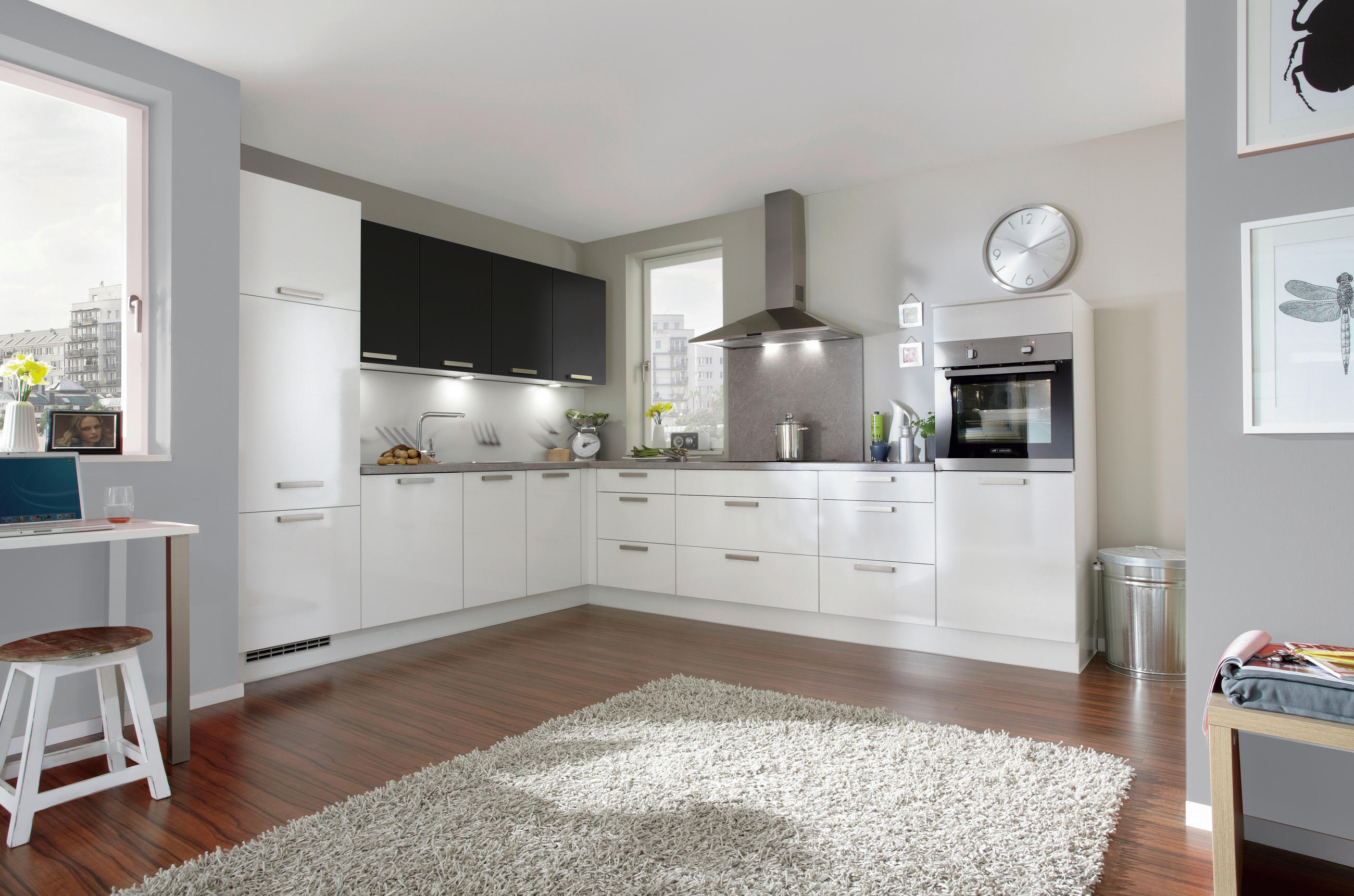 KUCHYŇA NA MIERU TONIO - čierna/biela, Design, kompozitné drevo - Celina