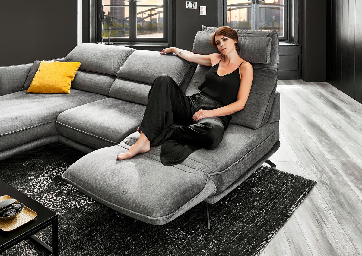 ECKSOFA in Velours Silberfarben  - Silberfarben/Schwarz, Design, Textil/Metall (153/283cm) - Valdera
