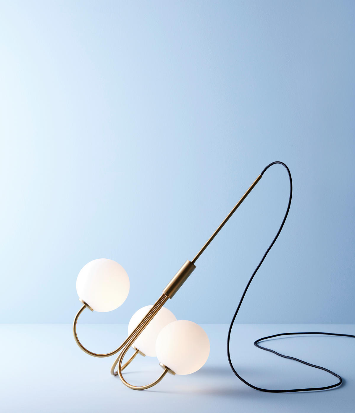 KRONLEUCHTER 45/45/66 cm   - Messingfarben/Opal, KONVENTIONELL, Glas/Metall (45/45/66cm) - Belid