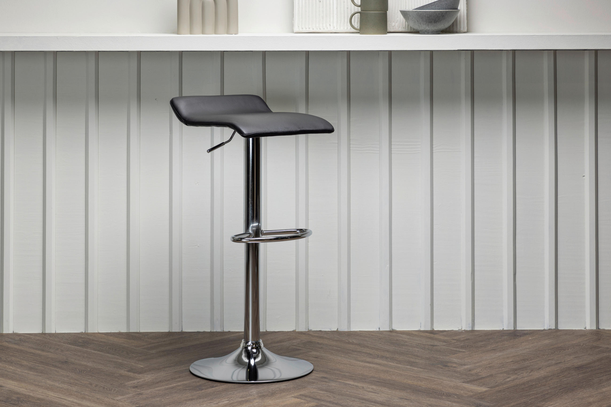 BARHOCKER-SET Lederlook (vegan) Schwarz, Silberfarben Stahl  - Silberfarben/Schwarz, Design, Textil/Metall (38/84/38cm) - Livetastic
