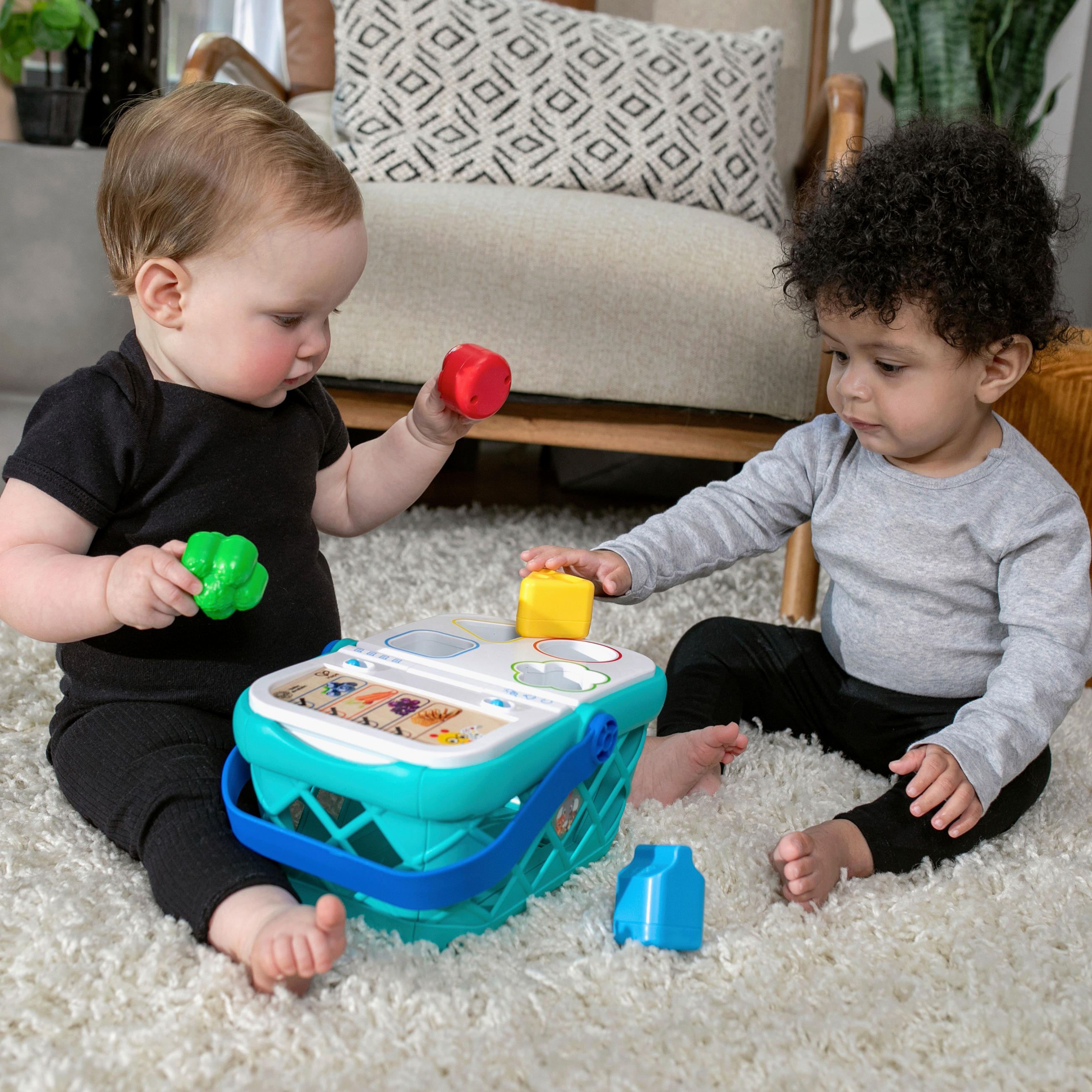 KINDEREINKAUFSWAGEN - Basics, Holz/Holzwerkstoff (26,7/13,6/20cm) - Hape