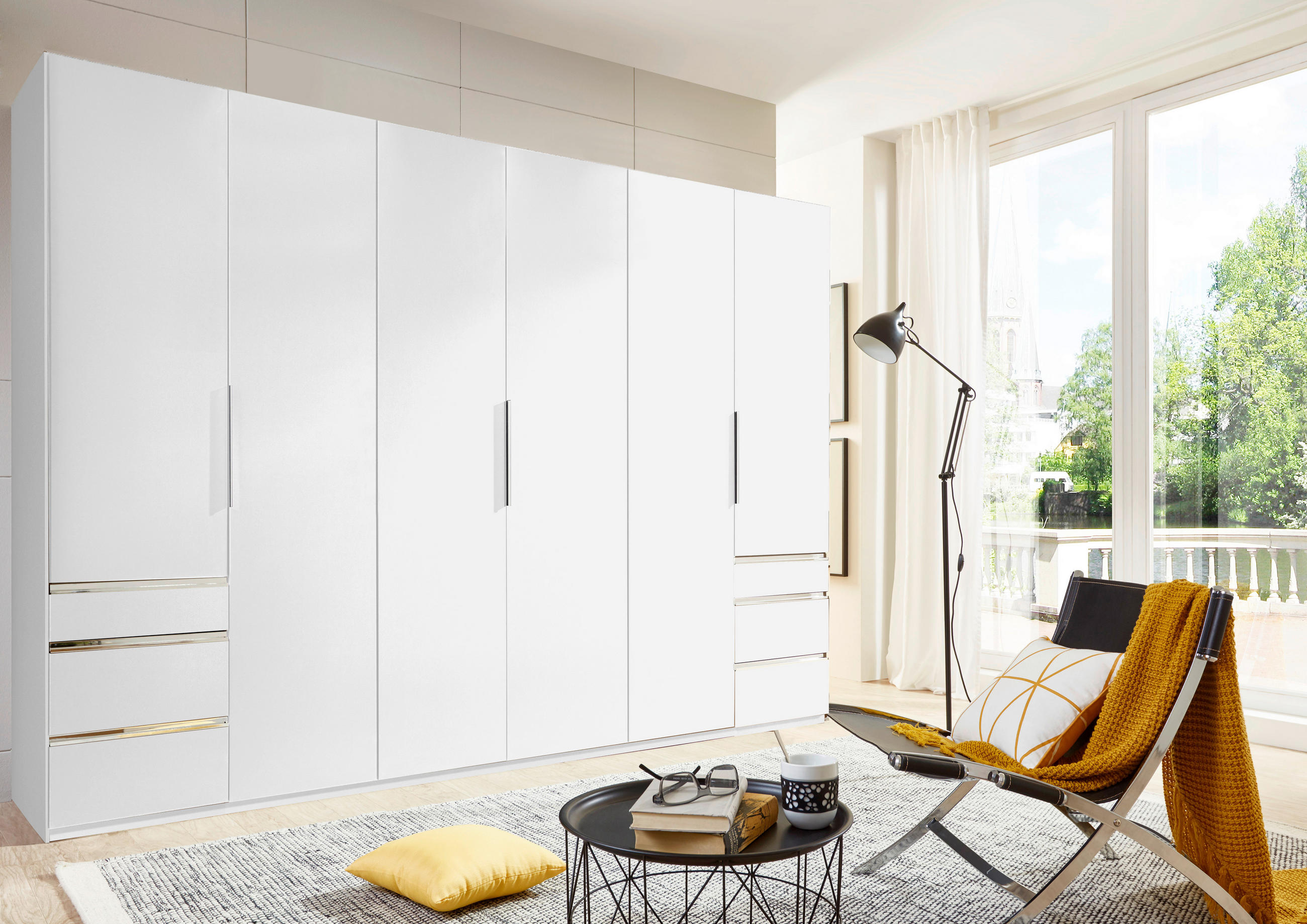 GARDEROB MED GÅNGJÄRN 300/236/58 cm 6-dörrar - vit/kromfärg, Modern, trämaterial (300/236/58cm) - MID.YOU