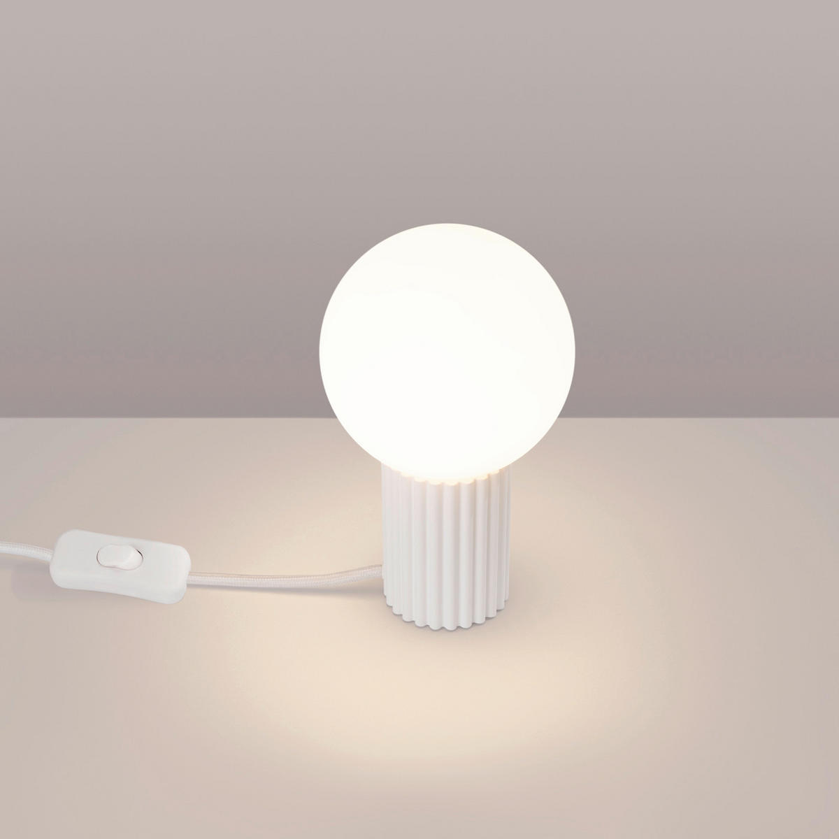 TISCHLEUCHTE Halo 22/16.5/19 cm  - Weiß, KONVENTIONELL, Metall (22/16.5/19cm)