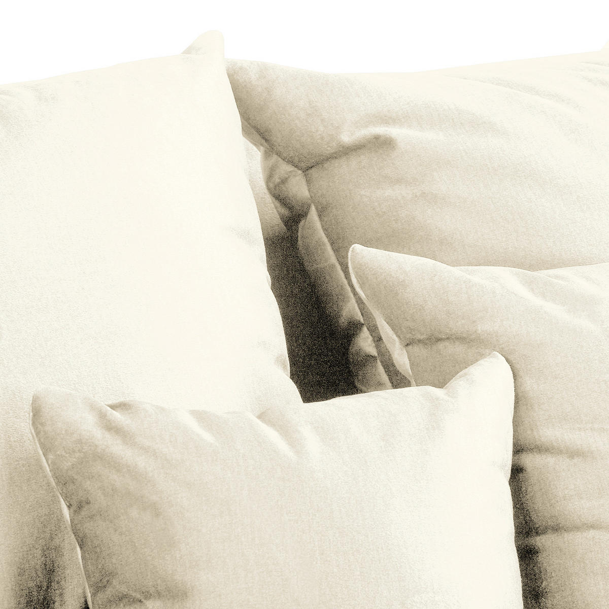 ECKSOFA Naomi in Velours Beige Rückenkissen  243/284 cm  - Beige/Schwarz, Design, Kunststoff/Textil (243/284cm) - P & B