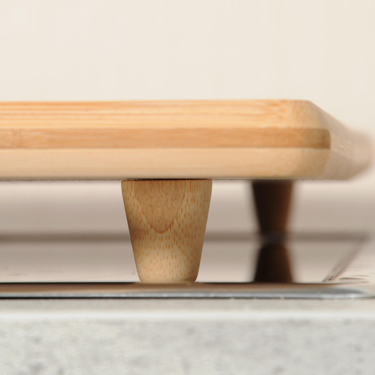 SCHNEIDEBRETT Holz Bambus  - Naturfarben, Basics, Holz (56/50/4cm) - Kesper