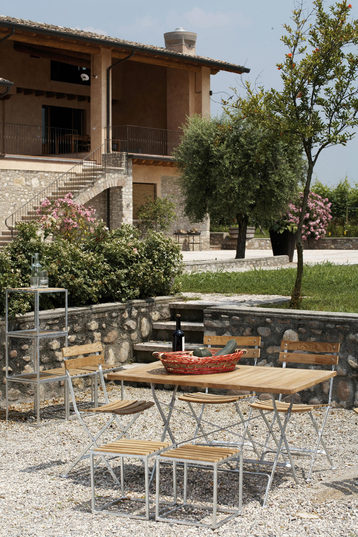 GARTENKLAPPSTUHL Teakholz Silberfarben, Teakfarben  - Silberfarben/Teakfarben, KONVENTIONELL, Holz/Metall (42/83/37cm) - Jan Kurtz