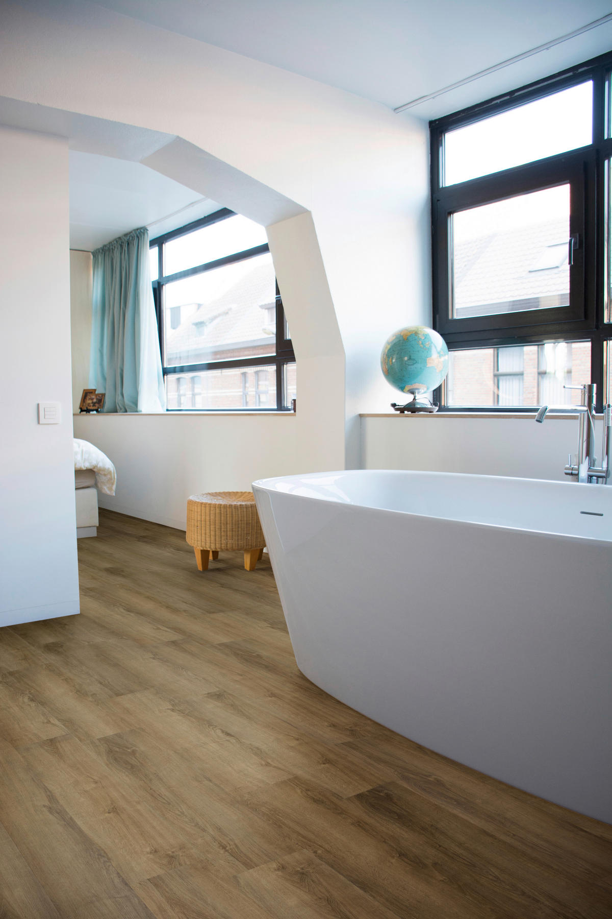 VINYLOVÁ PODLAHA  (m²) farba duba - farba duba, Design, plast (123,5/17,8/0,3cm) - Boxxx