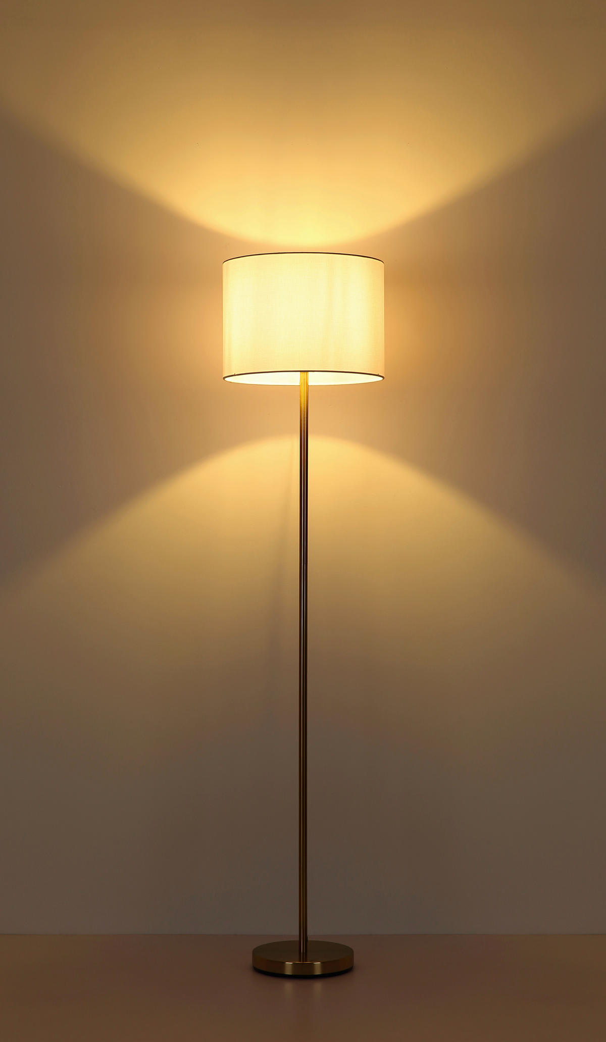 STEHLEUCHTE Truett 35/151 cm  - Messingfarben/Schwarz, Design, Kunststoff/Textil (35/151cm) - Globo