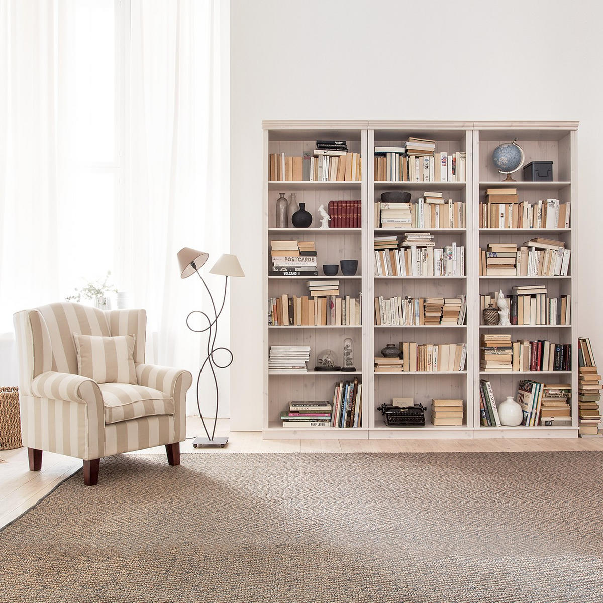 BÜCHERWAND Kiefer massiv Weiß, Kieferfarben  - Weiß/Kieferfarben, Design, Holz (223/222/34cm) - Livetastic