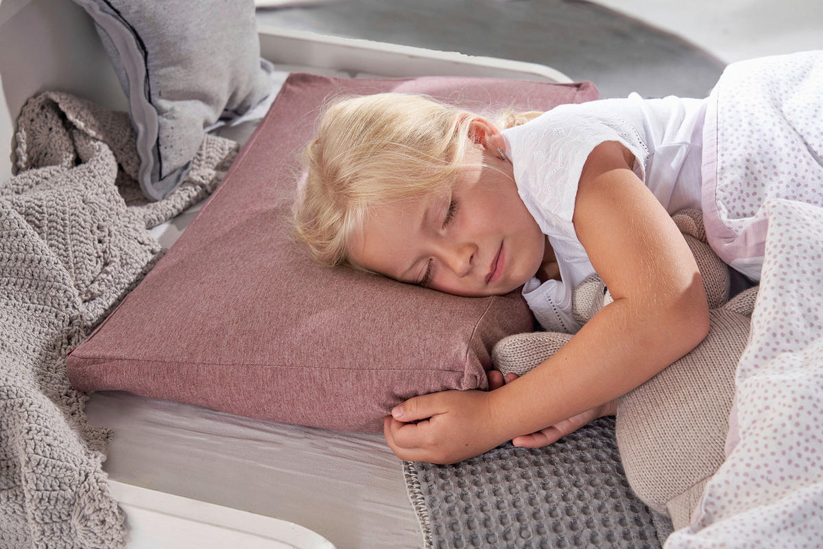 BABYKISSEN 50/7/32 cm  - Weiß, Basics, Textil (50/7/32cm) - Theraline