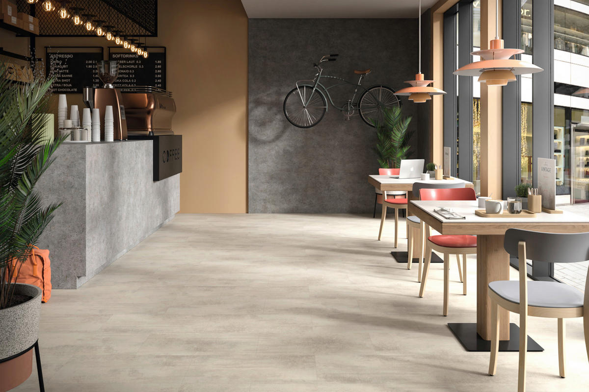 DESIGNBODEN Chromix weiss EGGER Aquadura+  - Sandfarben/Weiß, KONVENTIONELL, Holzwerkstoff (129.2/32.7/0.75cm) - Egger Holzwerkstoffe