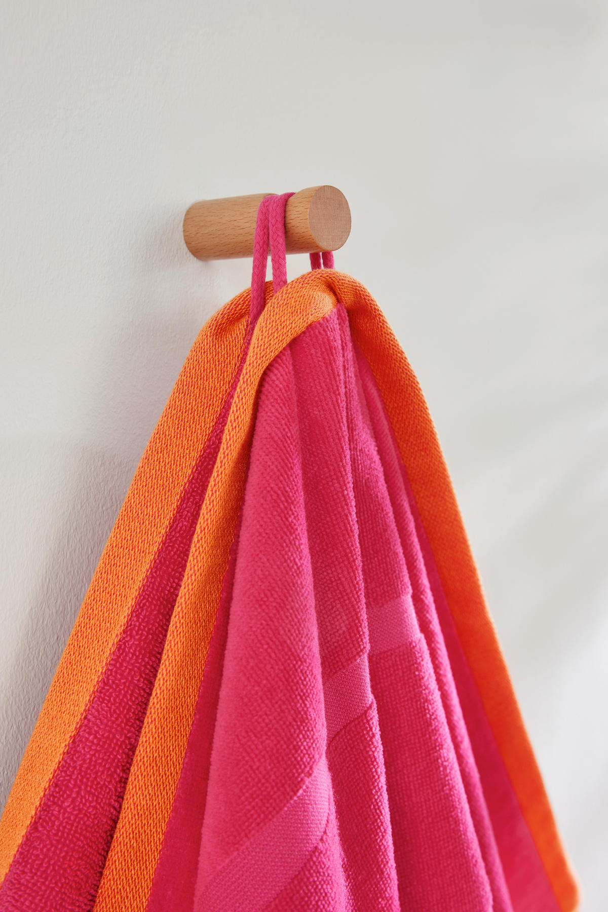 STRANDTUCH s.Oliver Orange, Pink 90/180 cm  - Pink/Orange, Trend, Textil (90/180cm) - S. Oliver
