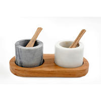 SÓ- ÉS BORSŐRLŐ - akáciaszínű/fehér, Basics, kő/fa (19/10/7cm)