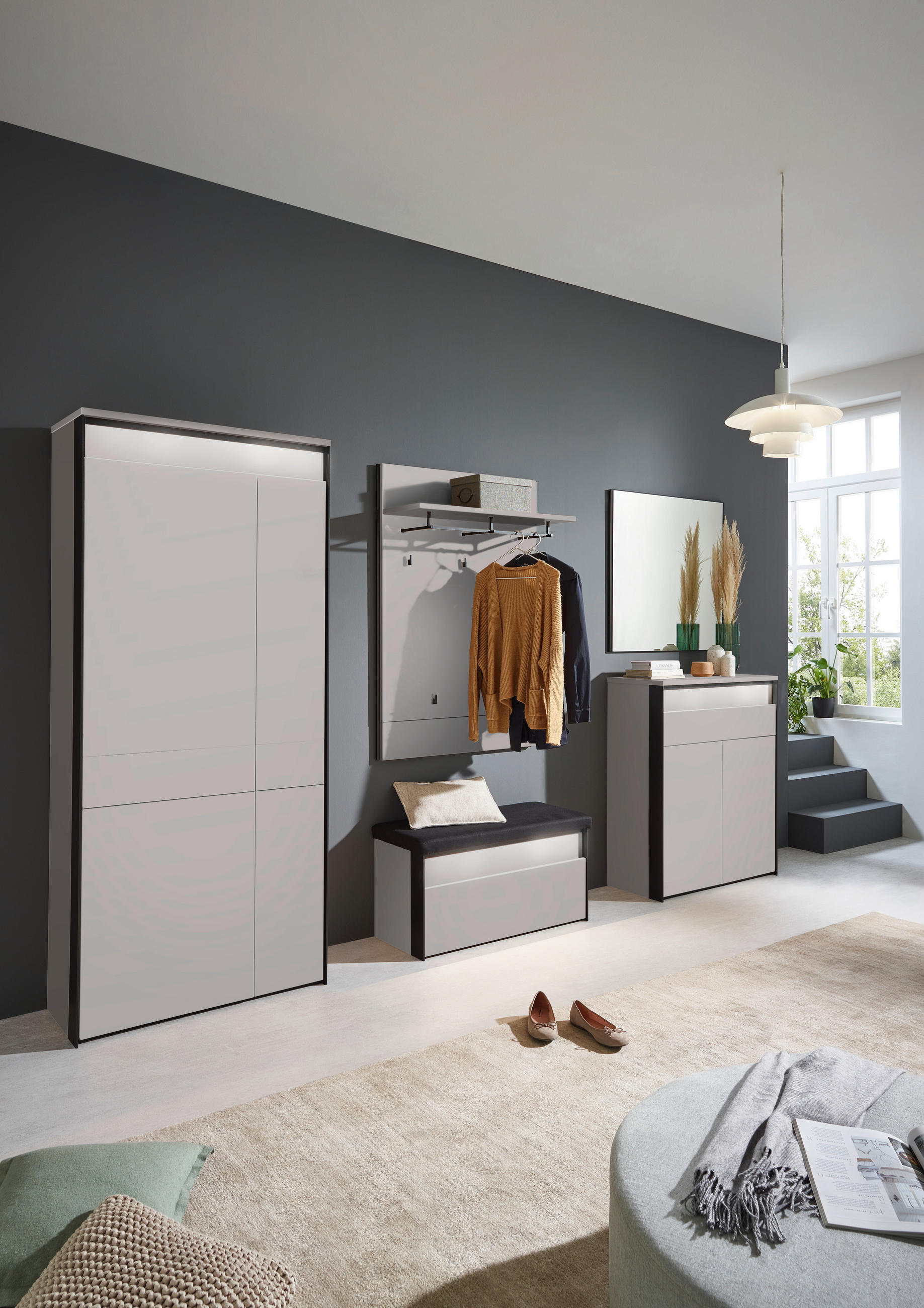 GARDEROBE 5-teilig in 266/200/38 cm - Beige/Schwarz, KONVENTIONELL, Glas/Holzwerkstoff (266/200/38cm) - Voleo