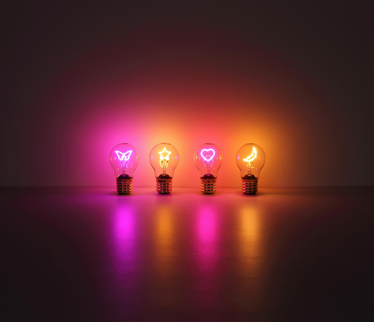 LED DÍSZLÁMPA - arany, Basics, Üveg/fém (7/12cm)
