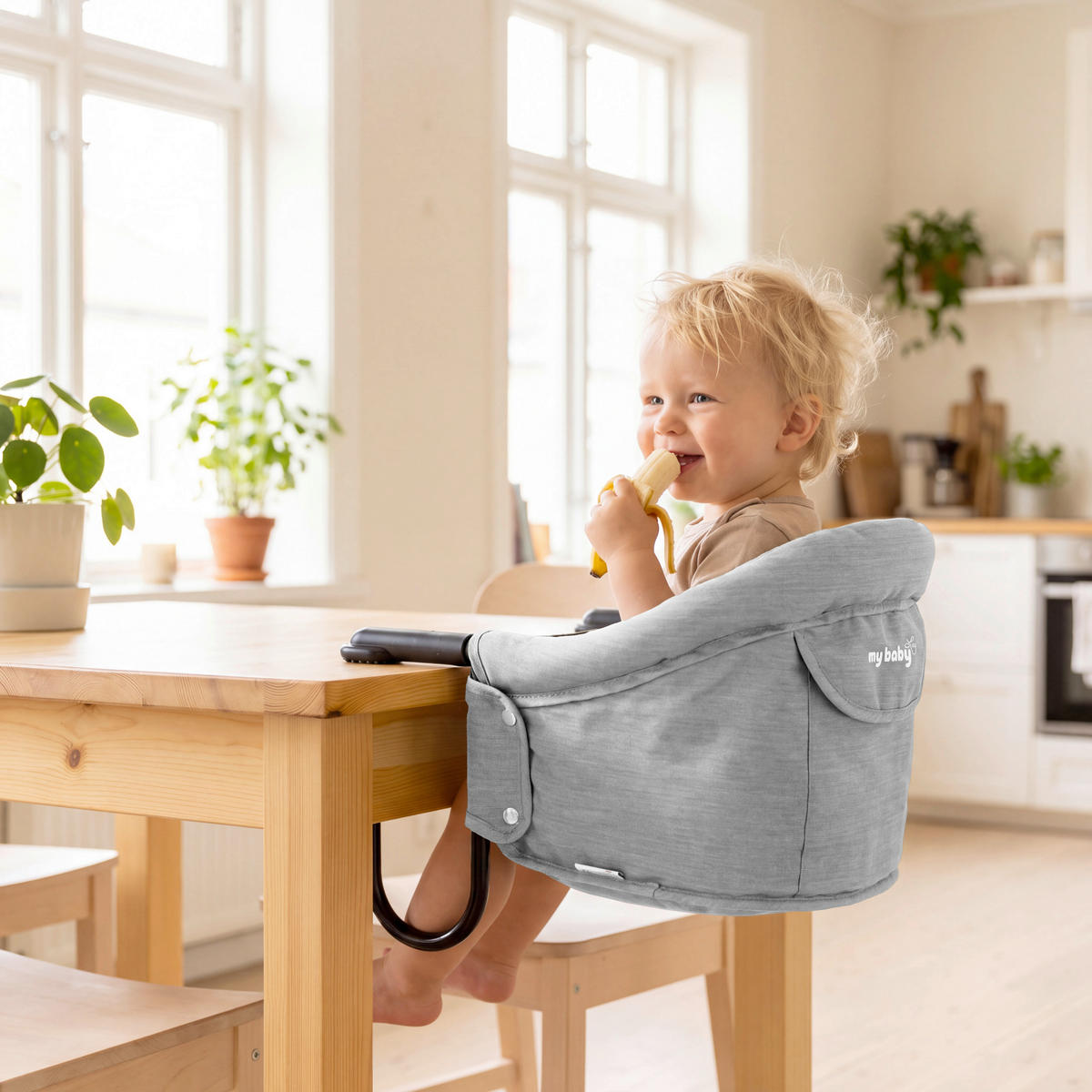 TISCHSITZ MAXI  - Hellgrau/Schwarz, Basics, Kunststoff/Textil (58,5/38/28,5cm) - My Baby Lou