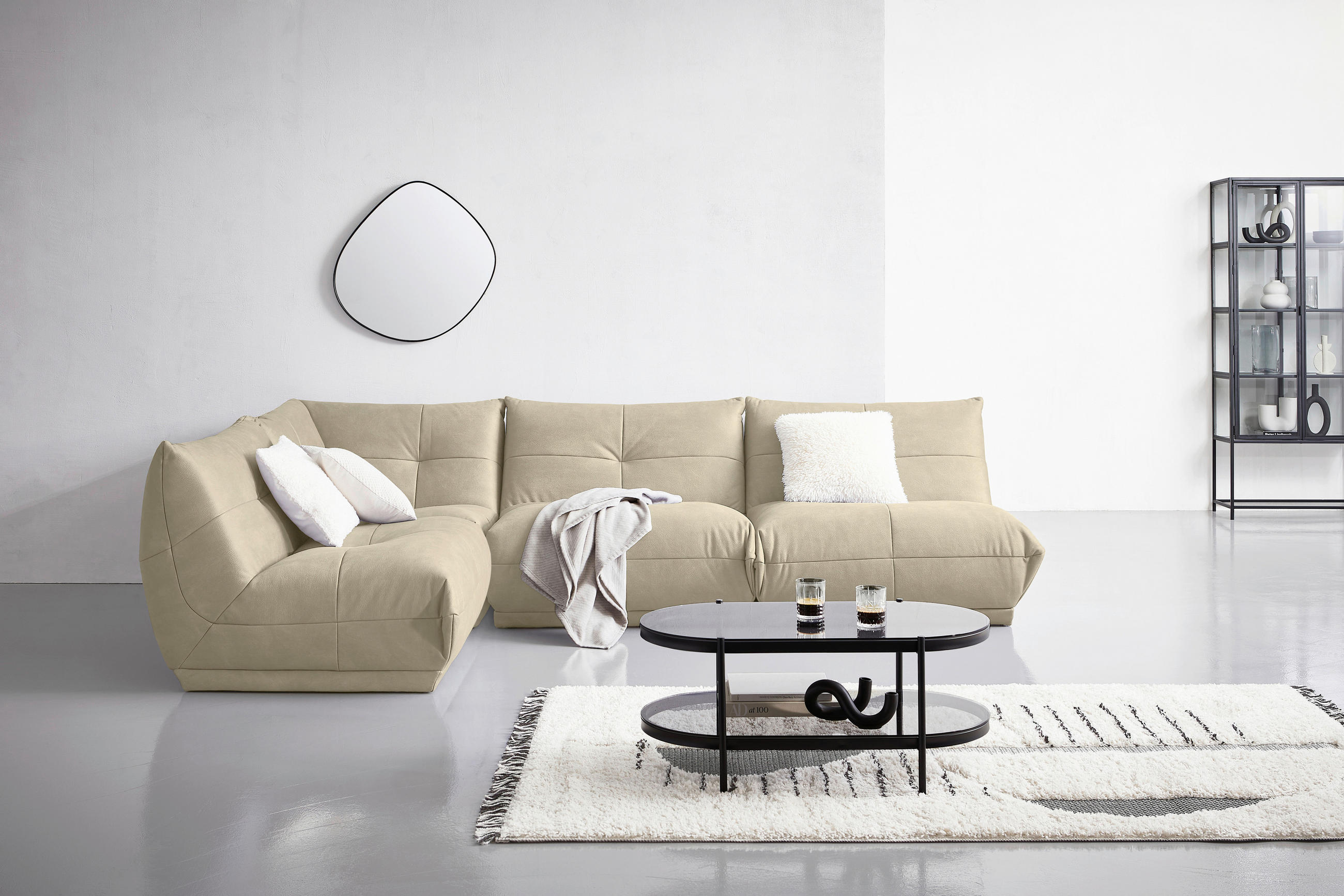 HÖRNSOFFA i läderimitation cremefärgad - cremefärgad, Trend, textil (210/315cm) - Livetastic