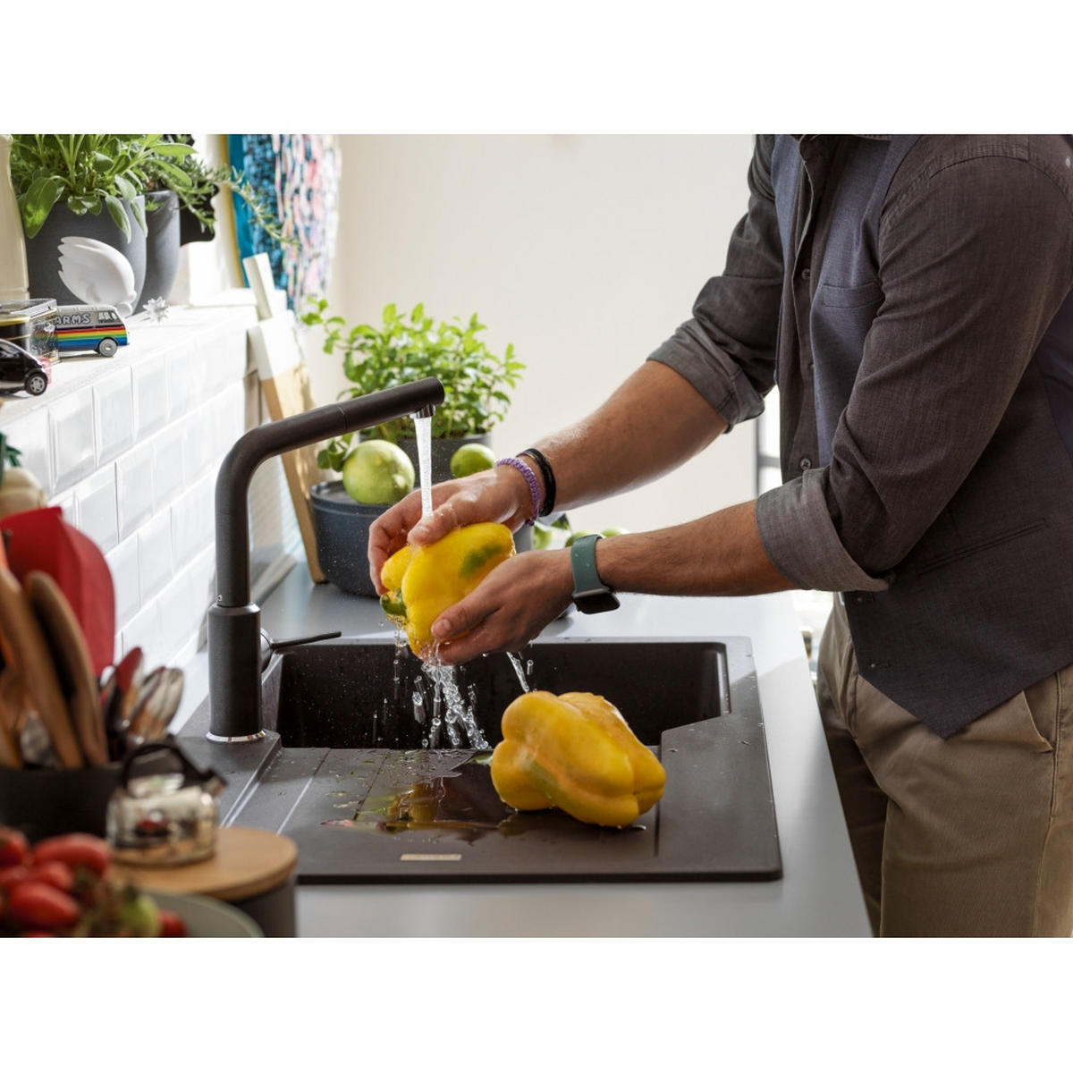 KÜCHENARMATUR - Graphitfarben, Basics, Metall (25,2/29,4/9,5cm) - Franke