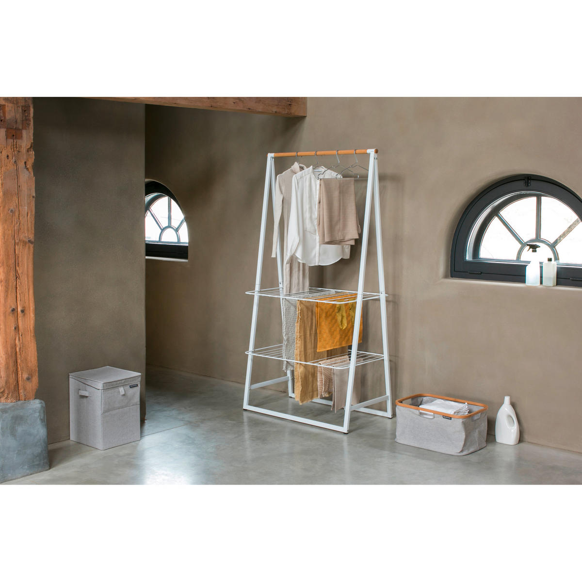 KLEIDERSTÄNDER in Weiß 60/99,5/16 cm   - Weiß, Basics, Metall (60/99,5/16cm) - Brabantia