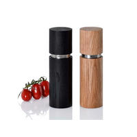 SALZ- UND PFEFFERMÜHLE TEXTURA GRANDE  - Eschefarben/Schwarz, Basics, Holz/Keramik (5,9/20cm) - AdHoc