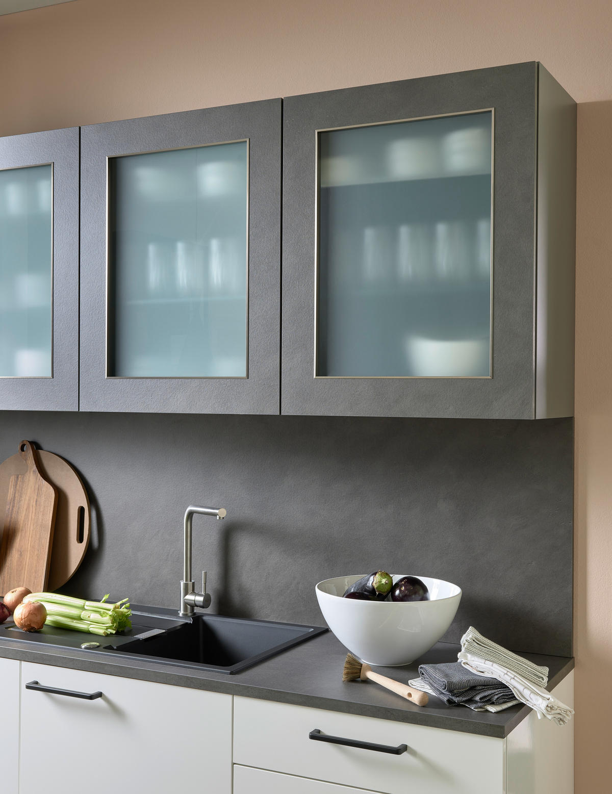 EINBAUKÜCHE L16  - Weiß Hochglanz/Grau, Design, Holzwerkstoff - Dieter Knoll