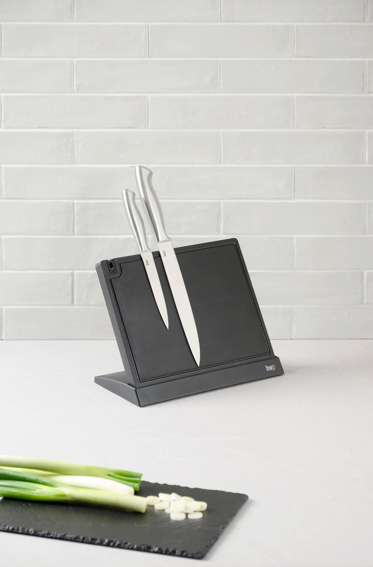 MESSERBLOCK  - Schwarz, Basics, Kunststoff/Metall (27/20/13,5cm) - Homeware Profession.