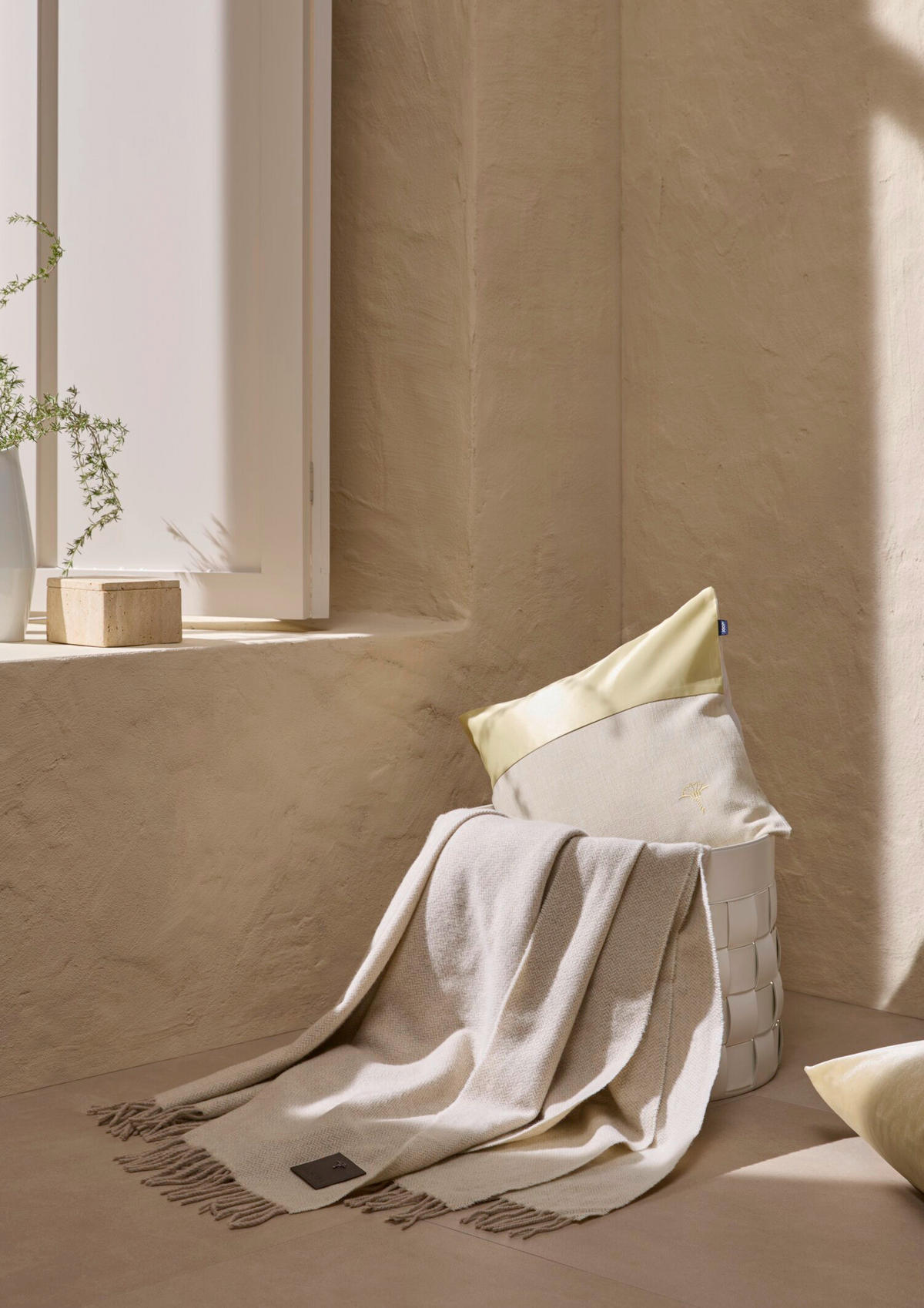 KISSENHÜLLE J!Split vanille 40/40 cm  - Gelb/Hellgelb, Design, Textil (40/40cm) - Joop!
