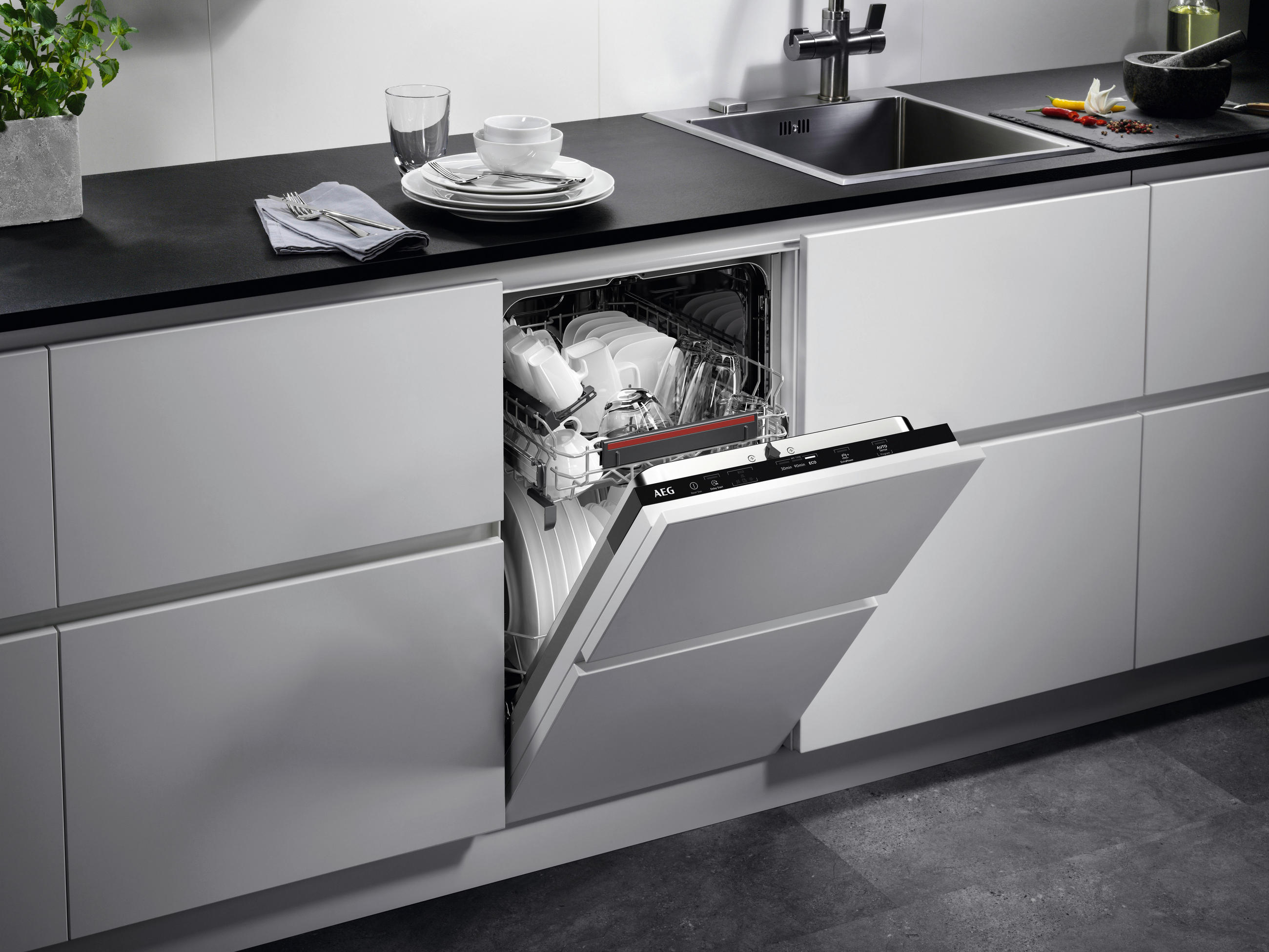 GESCHIRRSPÜLER FSE32407Z  - Weiß, Basics, Metall (44,6/81,8/55cm) - AEG