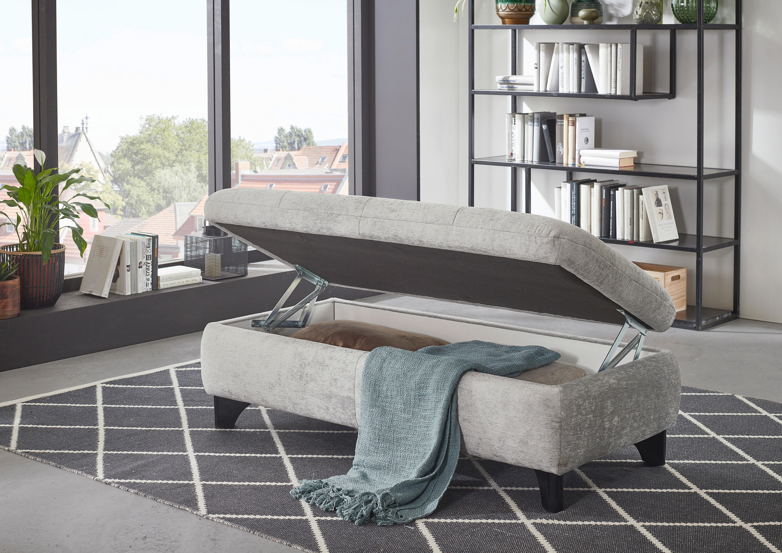 HOCKER Chenille Hellgrau  - Hellgrau/Schwarz, KONVENTIONELL, Textil/Metall (60/45/60cm) - Carryhome