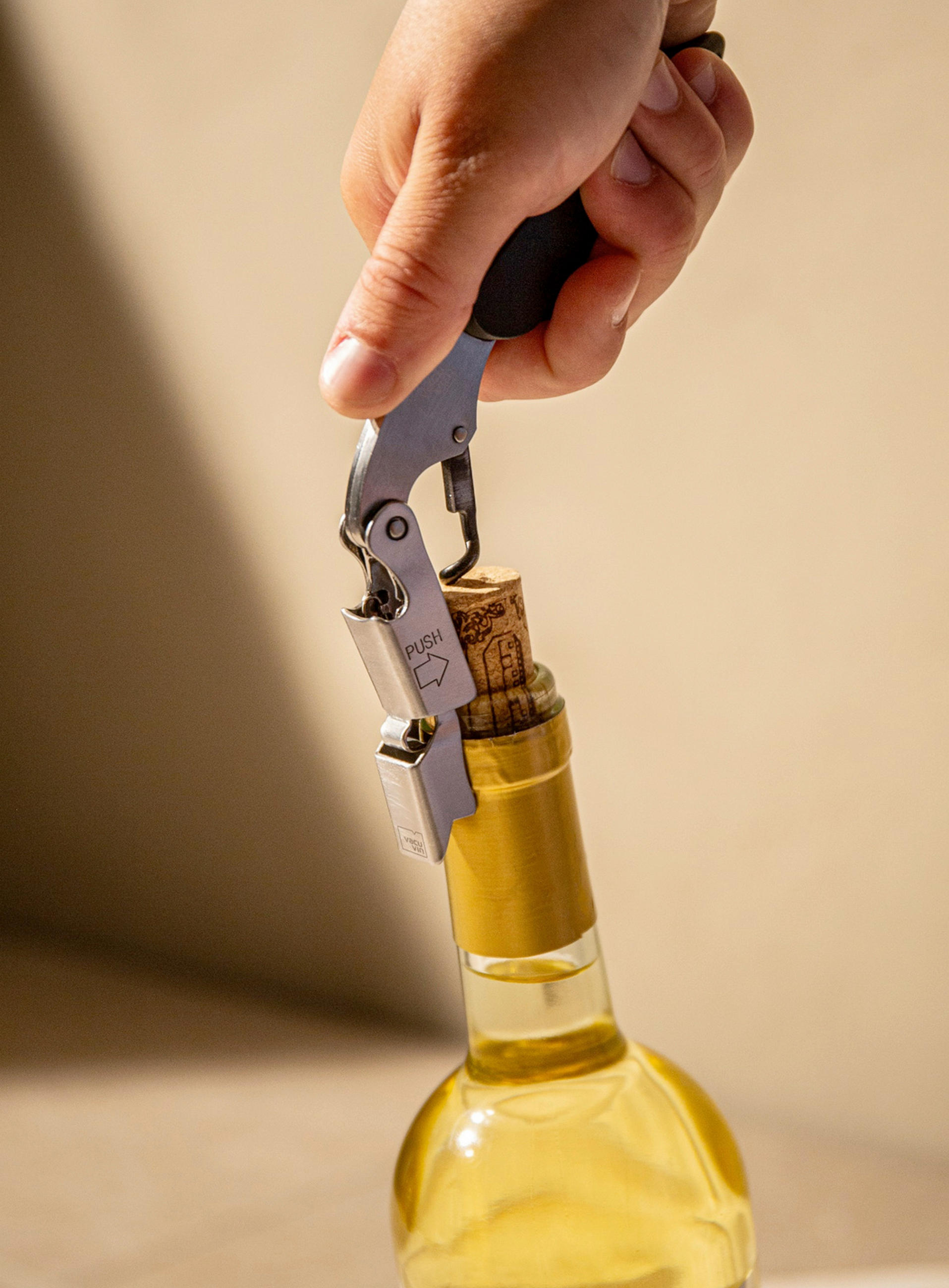 VADIČEP Wine  - crna, Basics, metal/plastika (5/2,5/15,5cm) - Vacu Vin