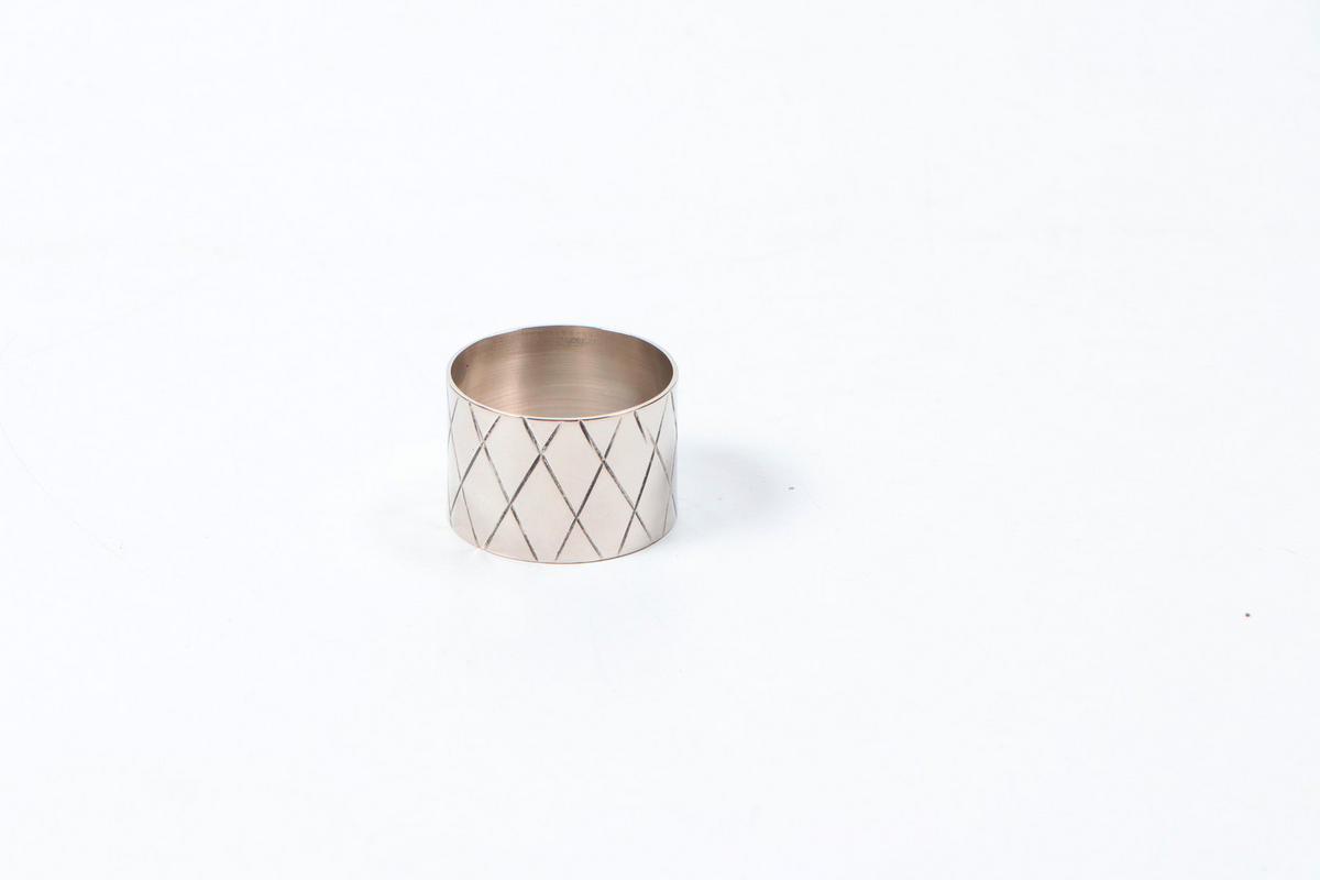 KRÚŽOK NA OBRÚSKY - niklová, Design, kov (4,5/3cm) - Ambia Home