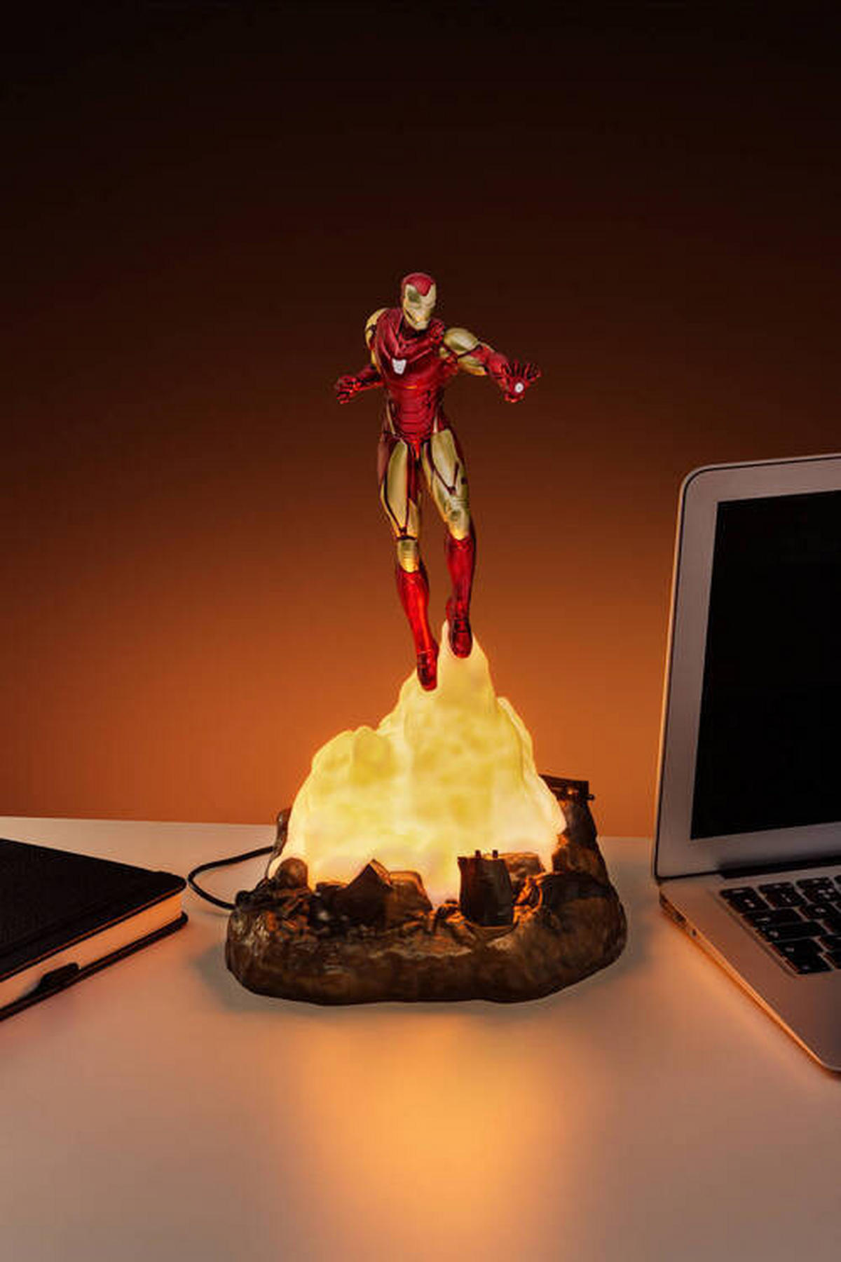 LED-DEKOLEUCHTE Iron Man 18.2/31.65/19.0 cm   - Rot/Goldfarben, Basics, Kunststoff (18.2/31.65/19.0cm) - Marvel