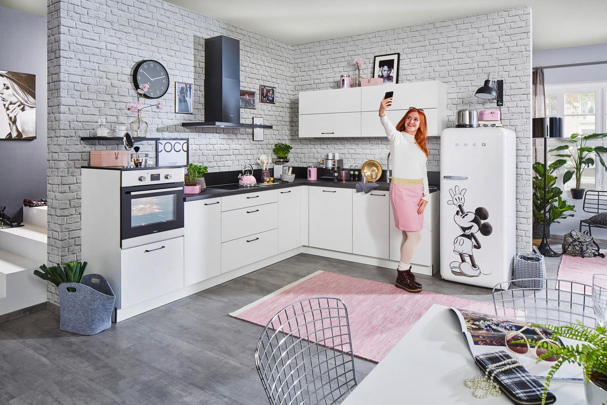 ECKKÜCHE 305/215 cm  in Weiß  - Schwarz/Weiß, MODERN, Holzwerkstoff (305/215cm) - Welnova